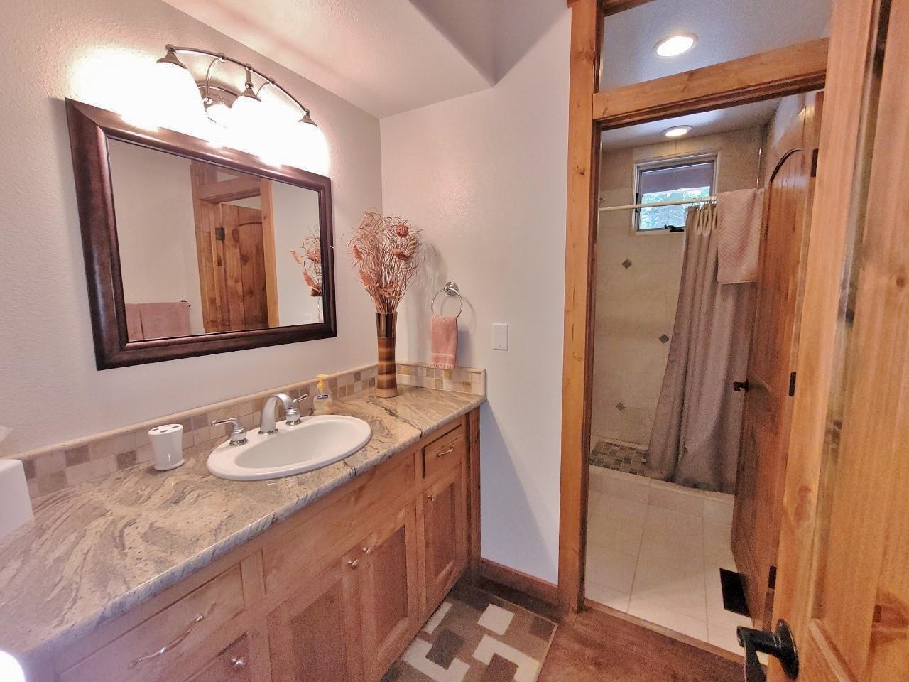 60799 River Ridge Trail