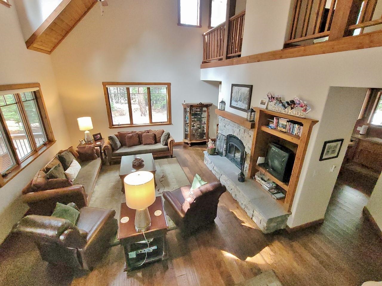 60799 River Ridge Trail