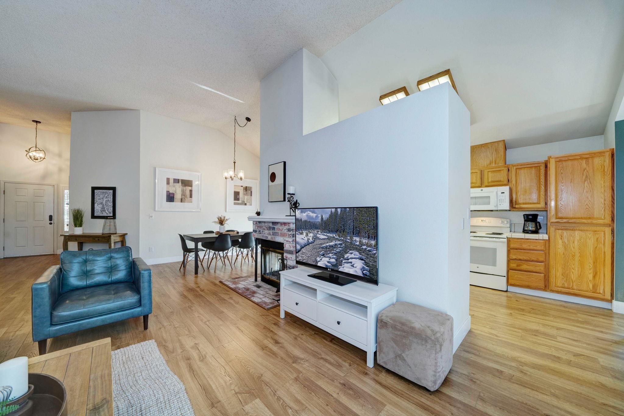 244 Tamarack Court