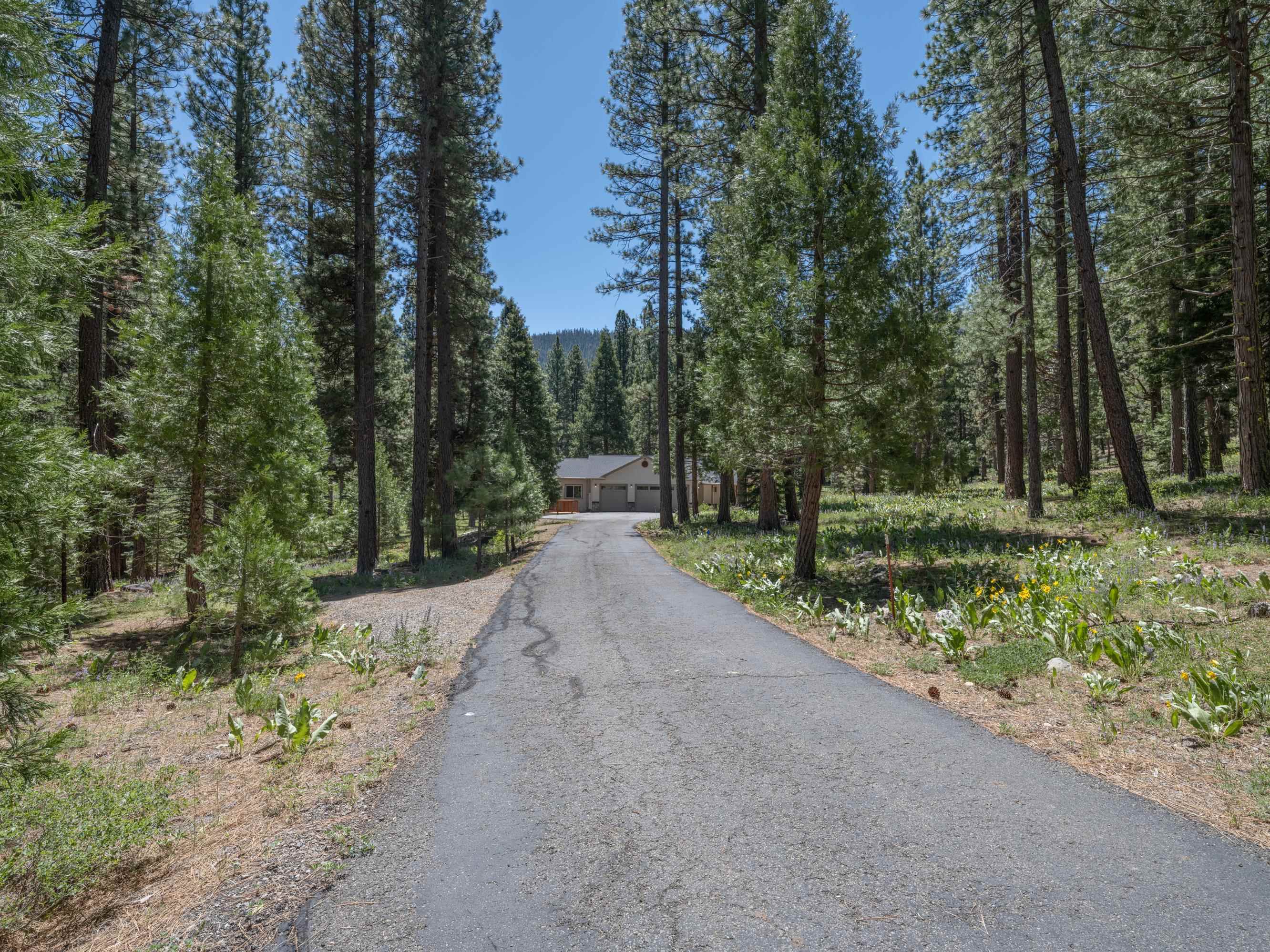 445 Boulder Drive