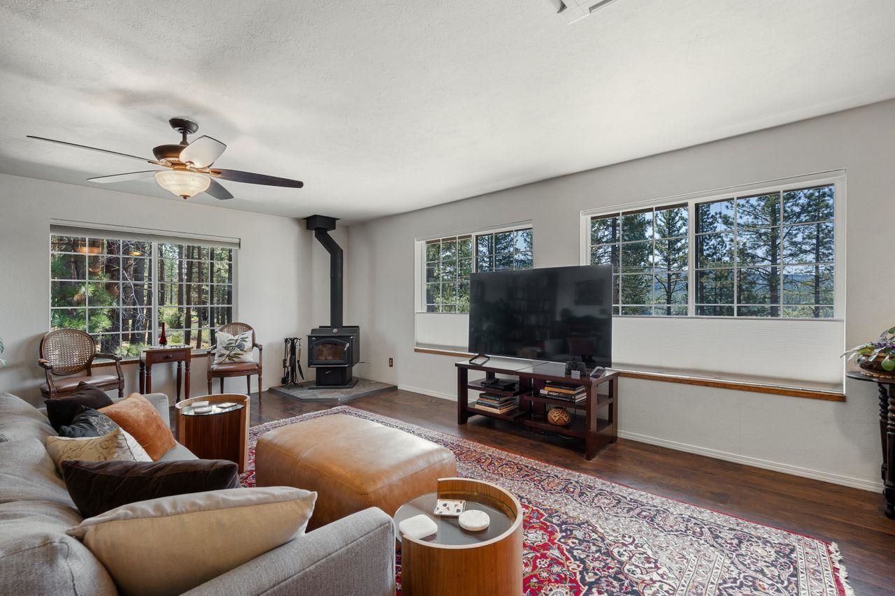 137 Escondido Way