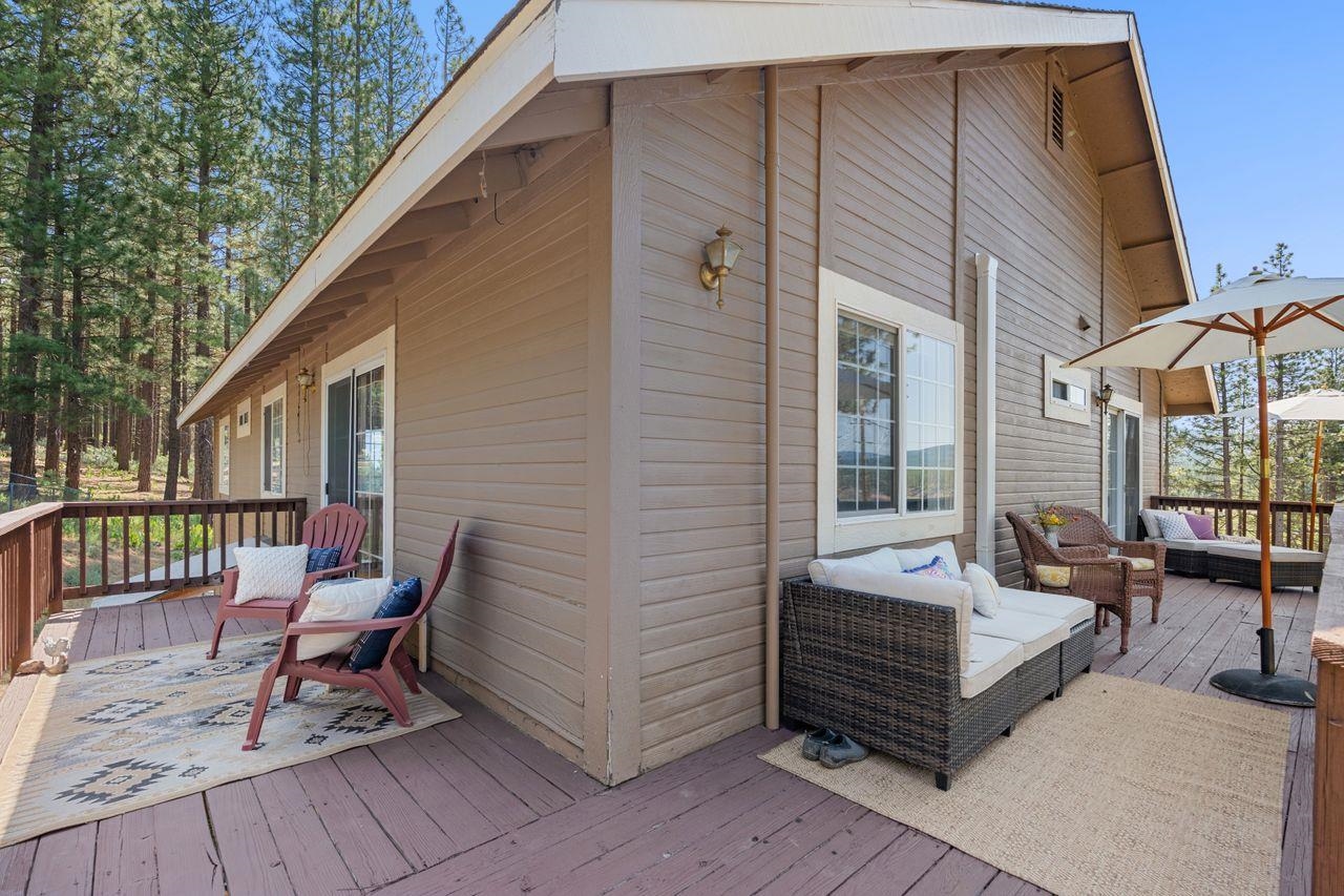 137 Escondido Way