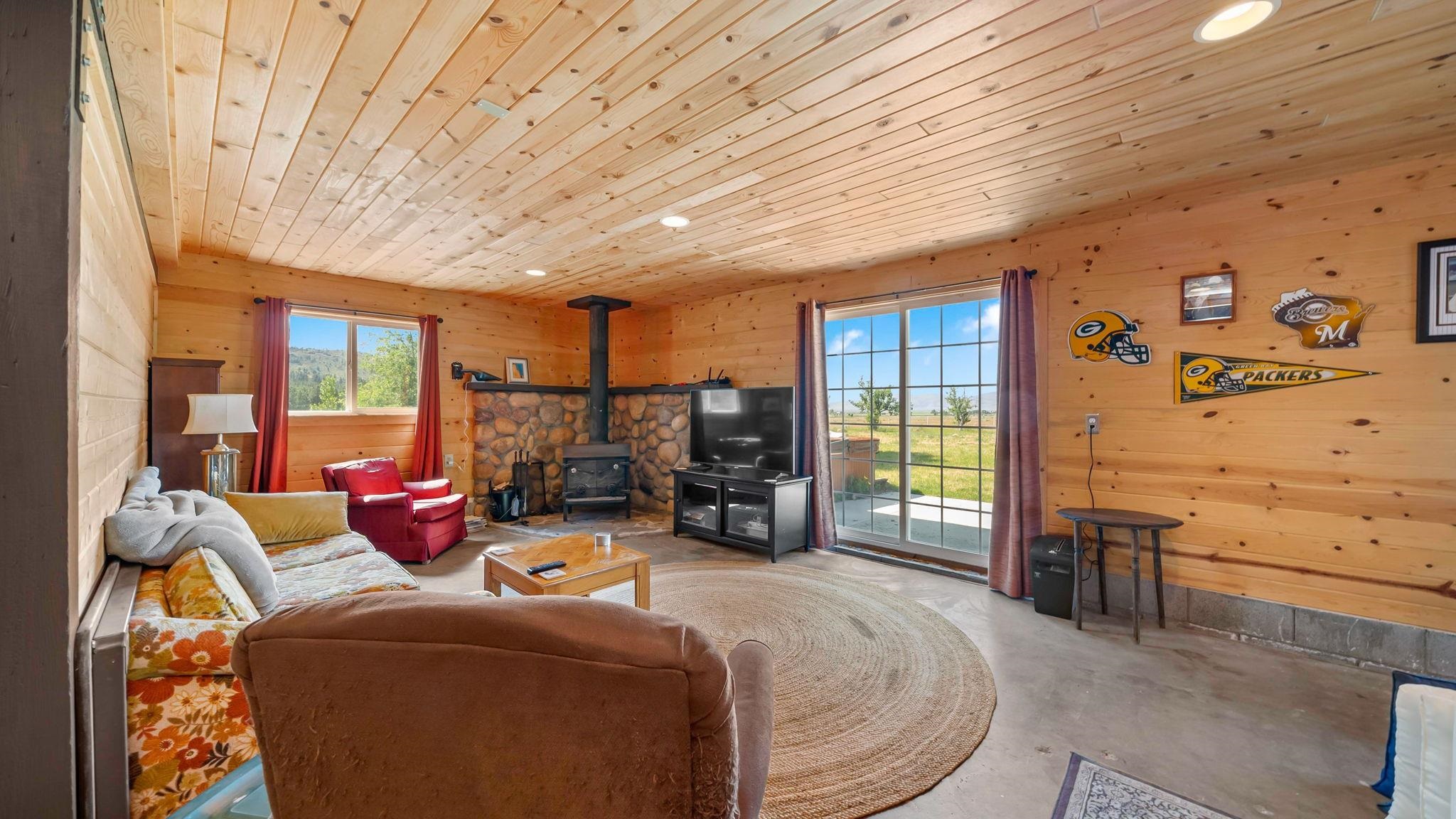 213 Antelope Valley Road