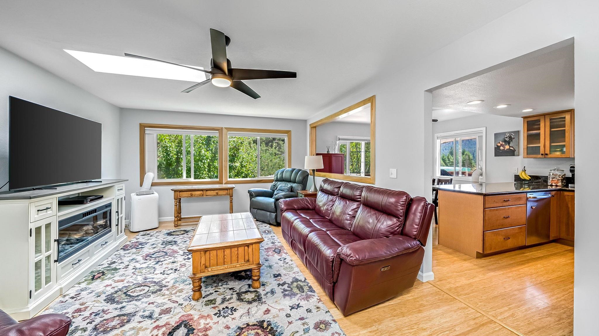 567 Longhorn Drive