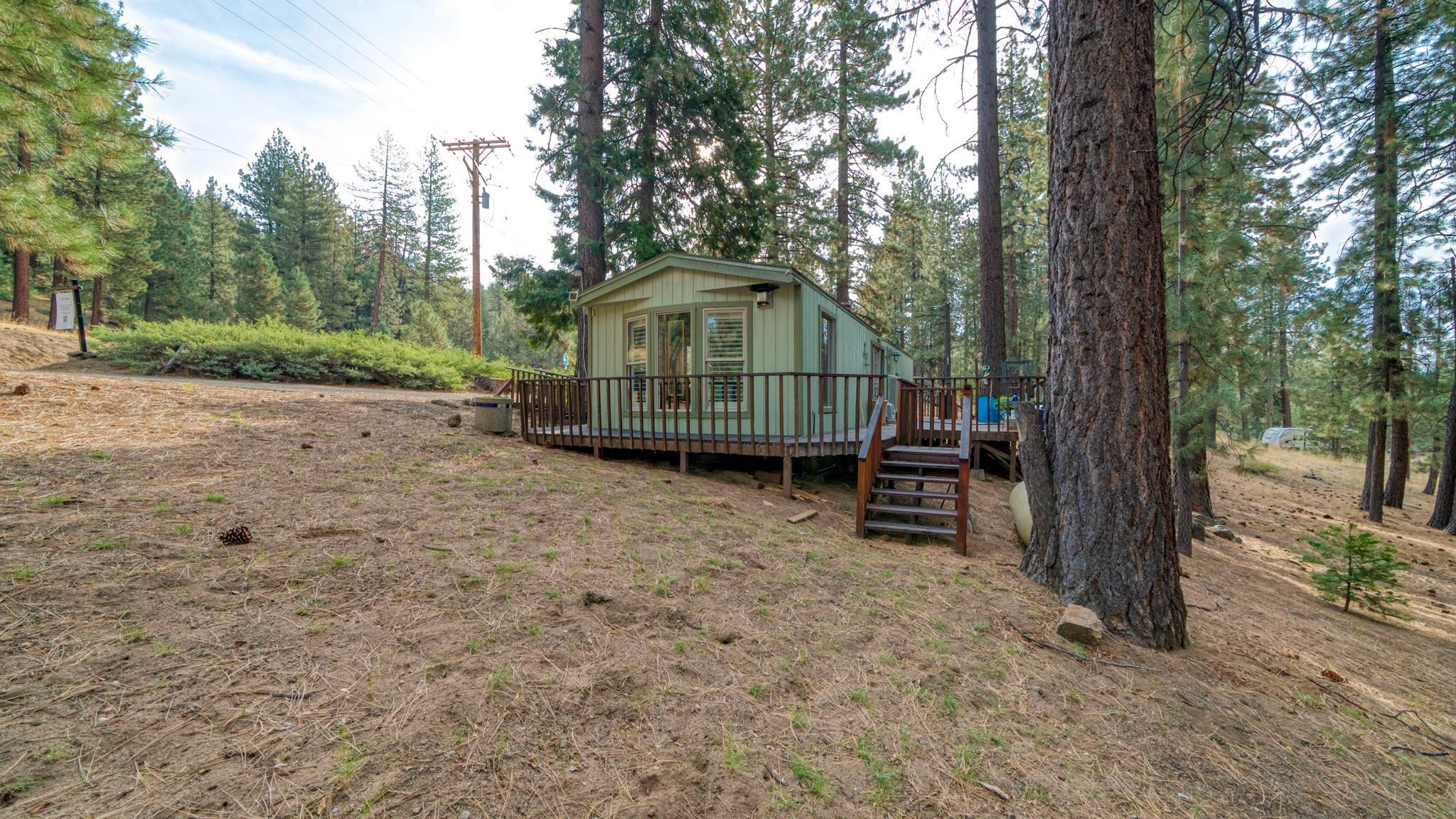 880 Grizzly Road
