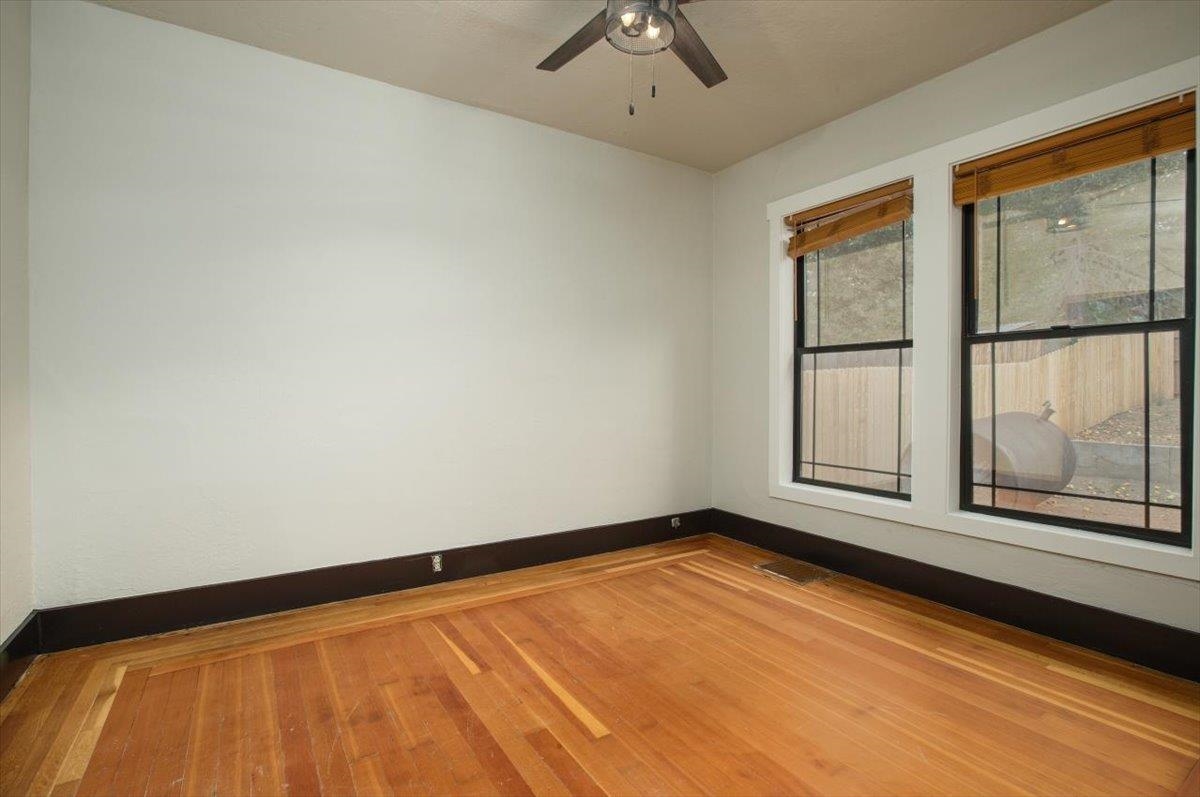 541 Second Avenue