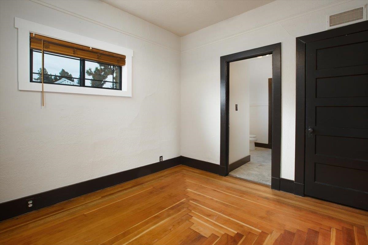 541 Second Avenue