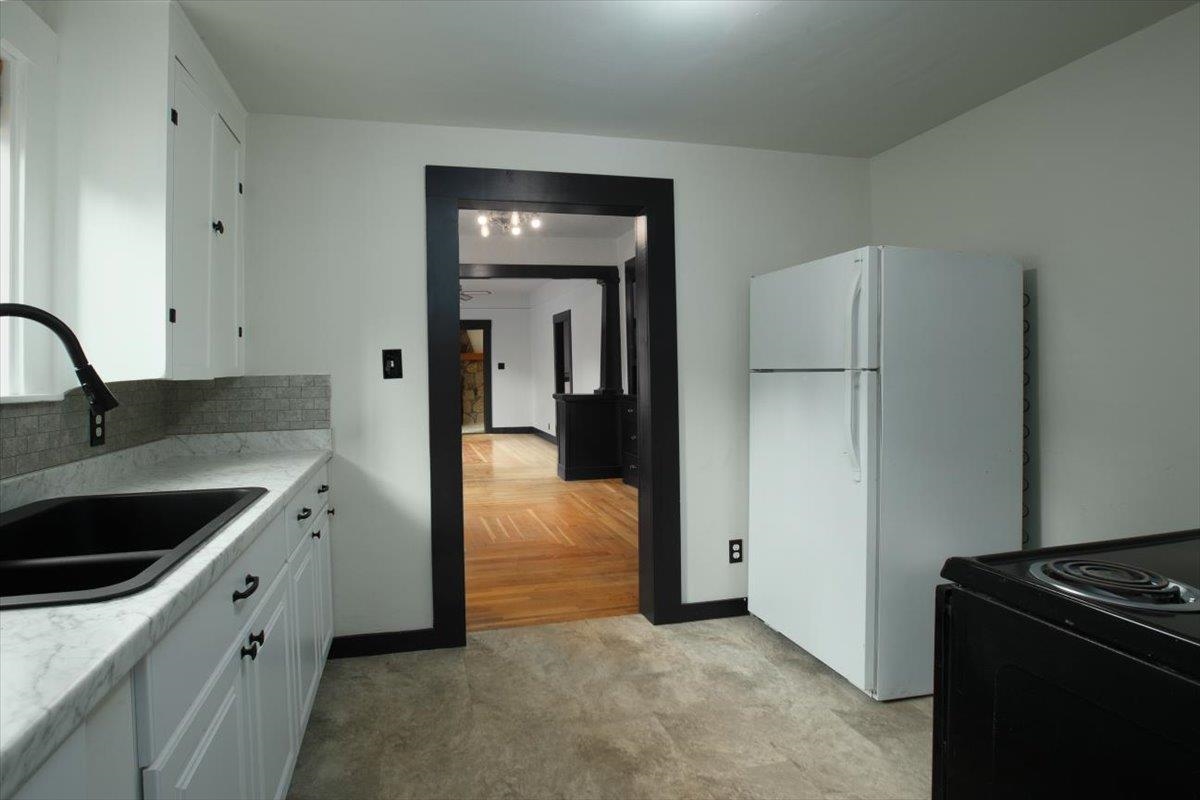 541 Second Avenue