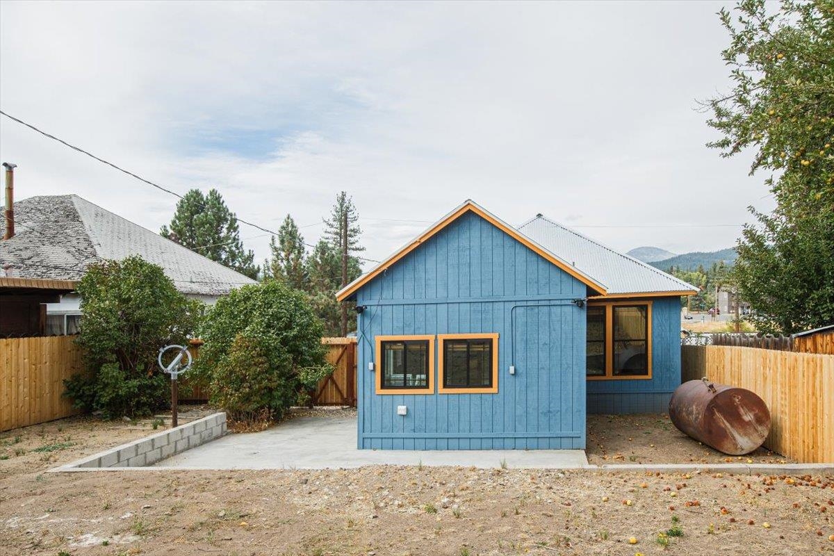 541 Second Avenue