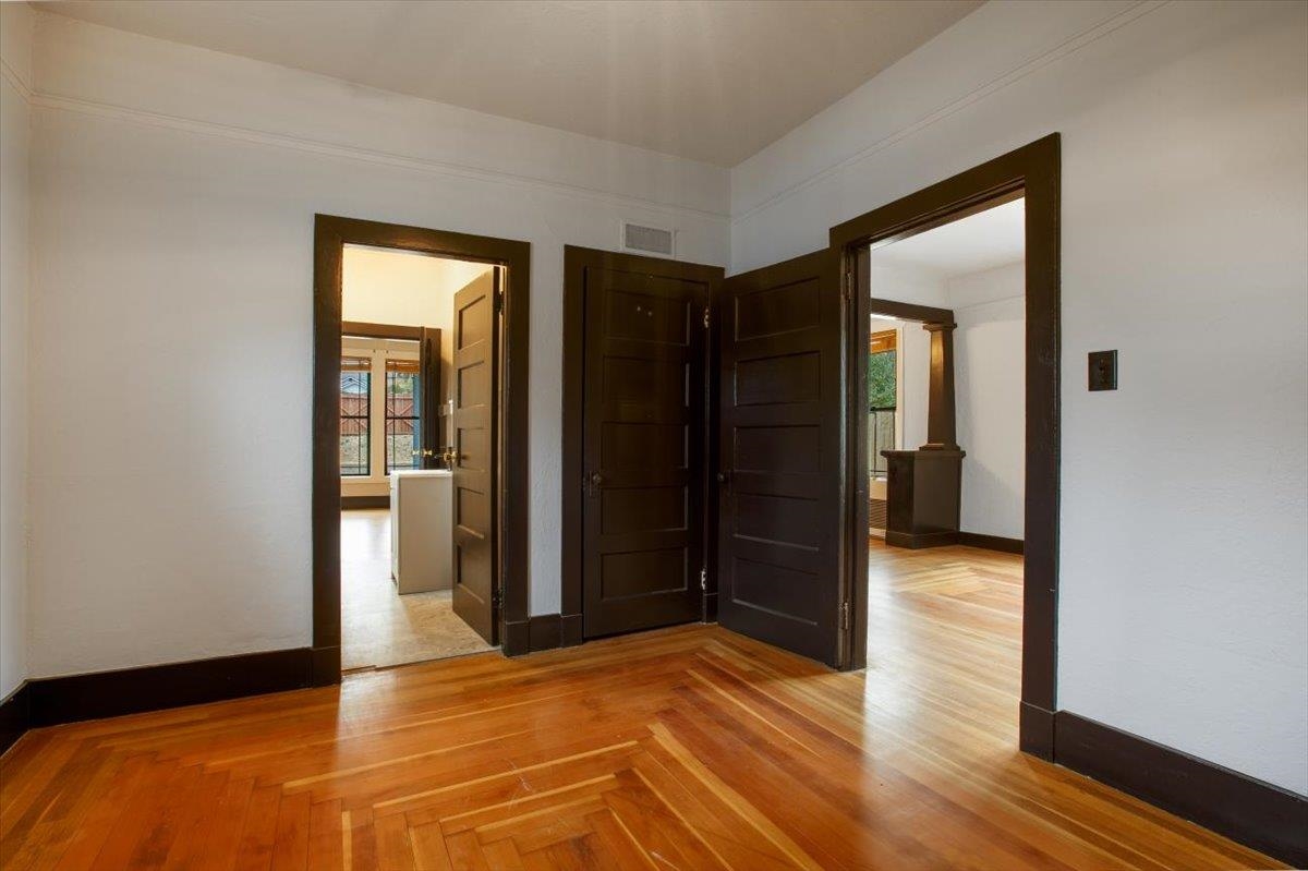 541 Second Avenue