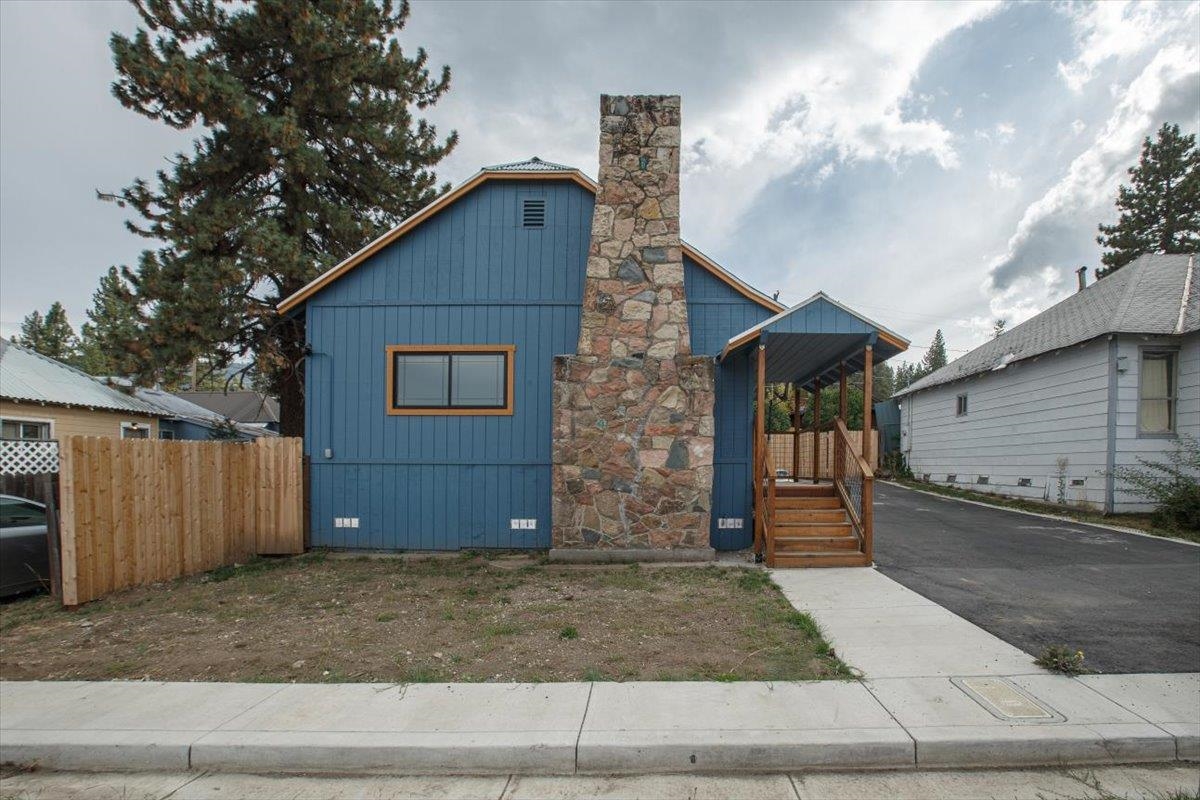 541 Second Avenue