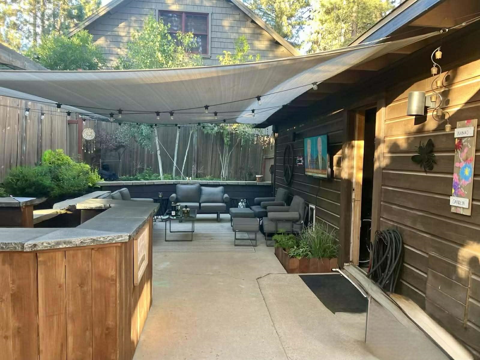 717 Ellen Avenue
