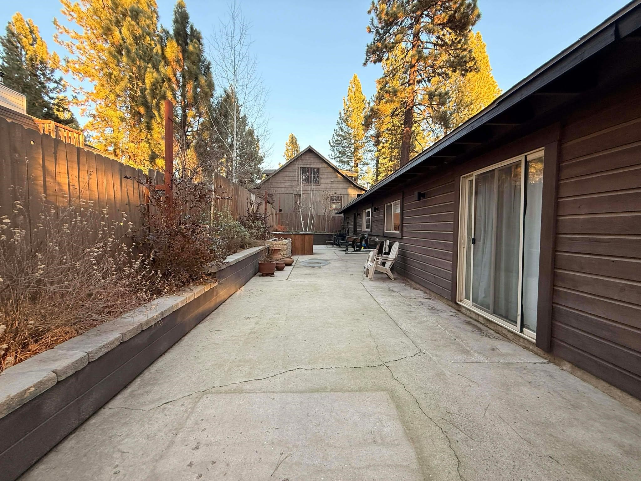 717 Ellen Avenue