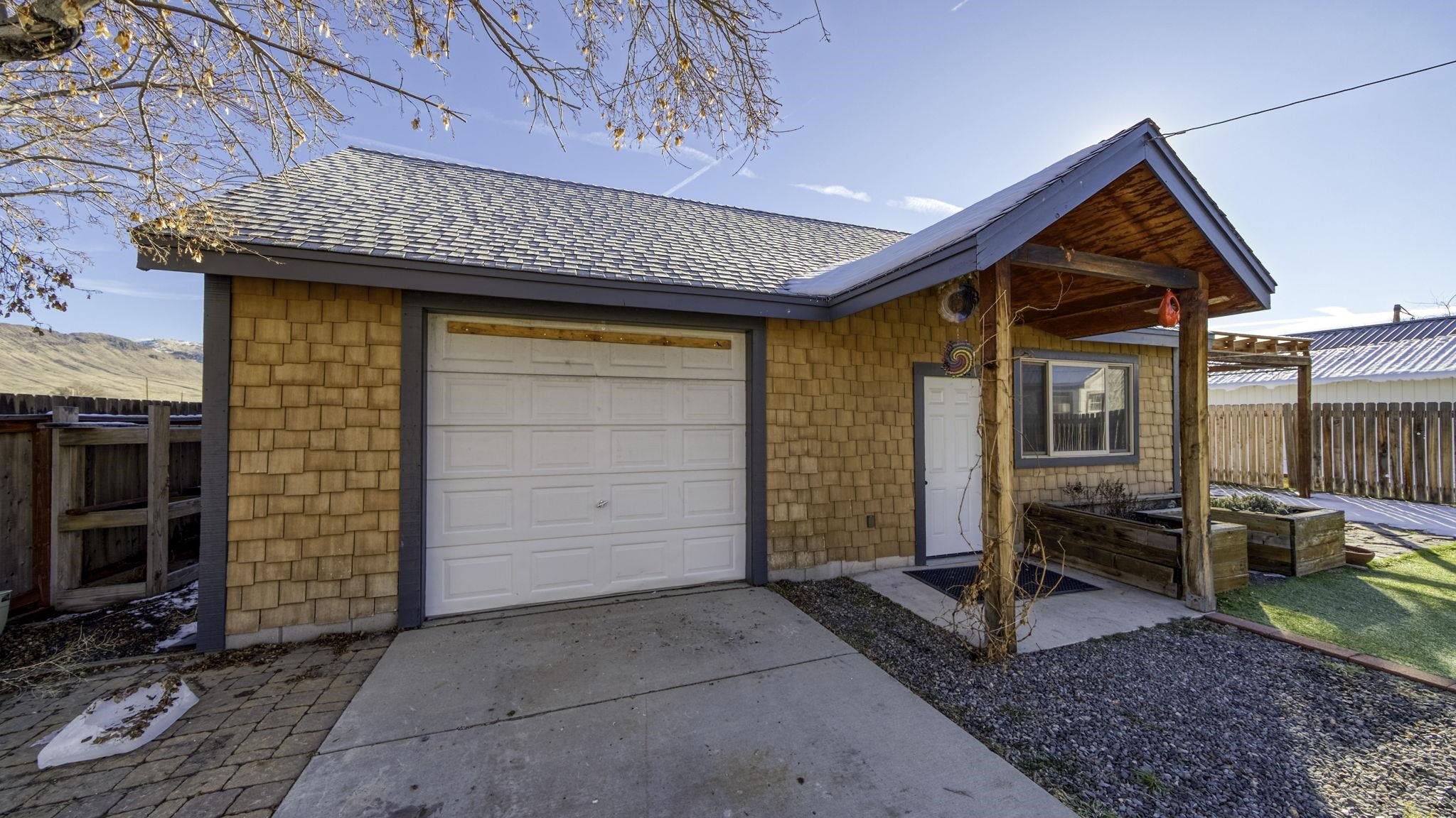 206 Alleghany Street