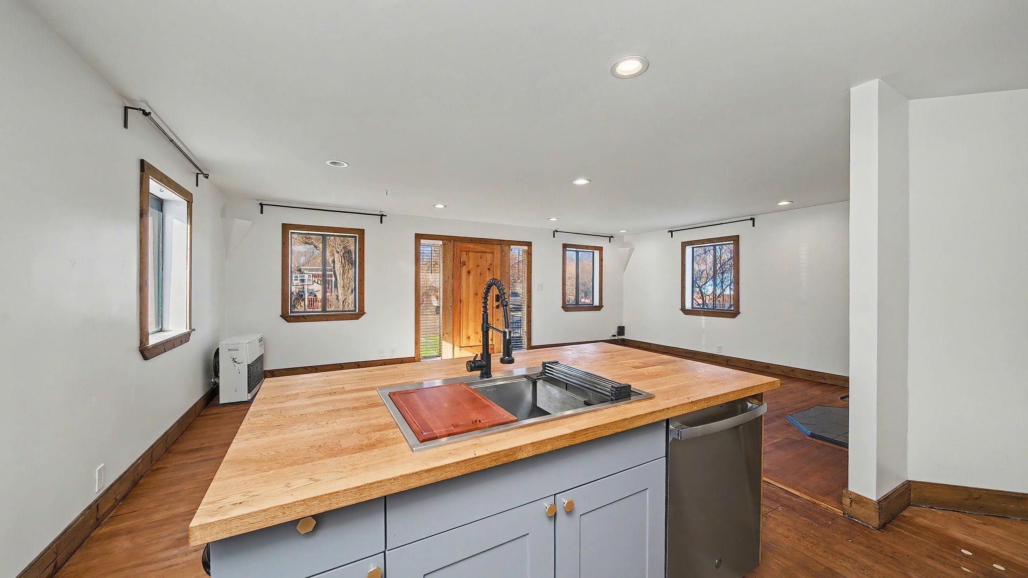 206 Alleghany Street