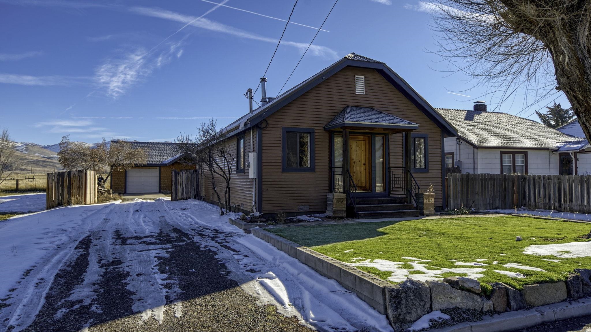 206 Alleghany Street