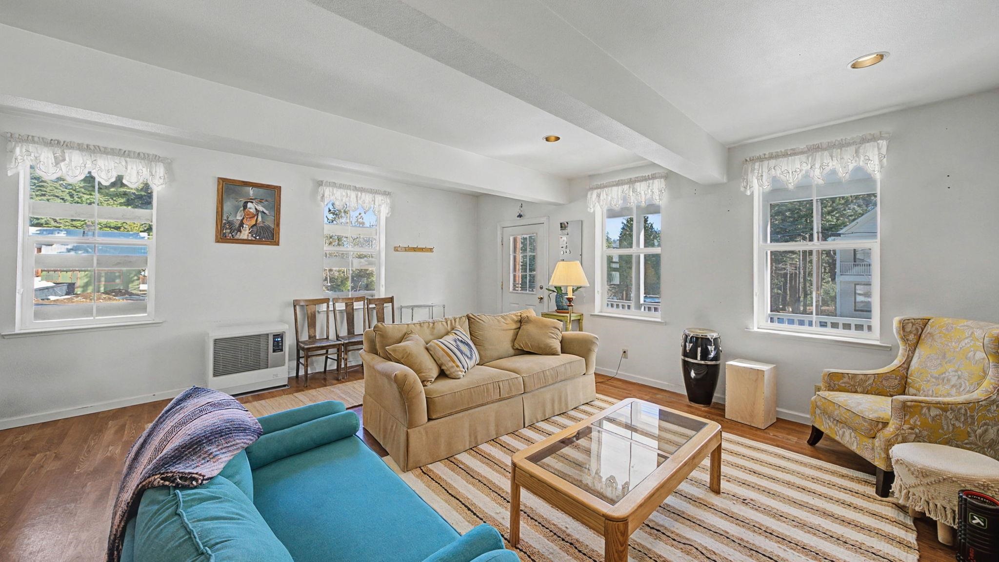 5371 Main Street