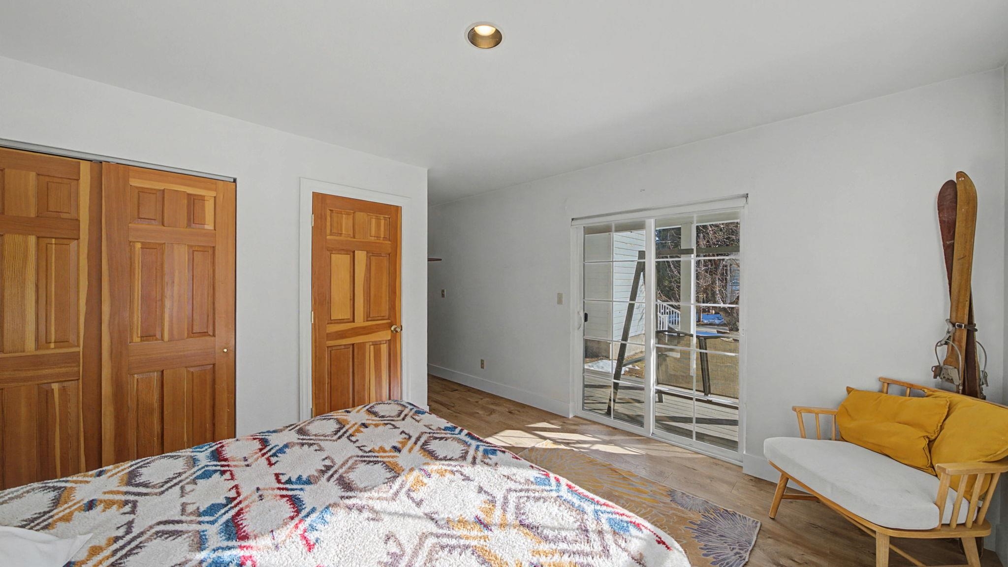 5371 Main Street