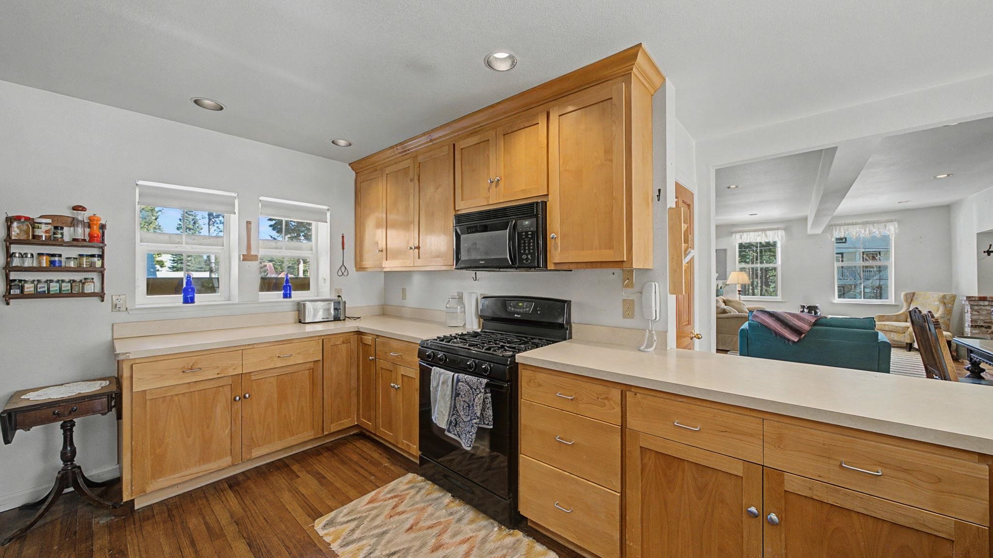5371 Main Street