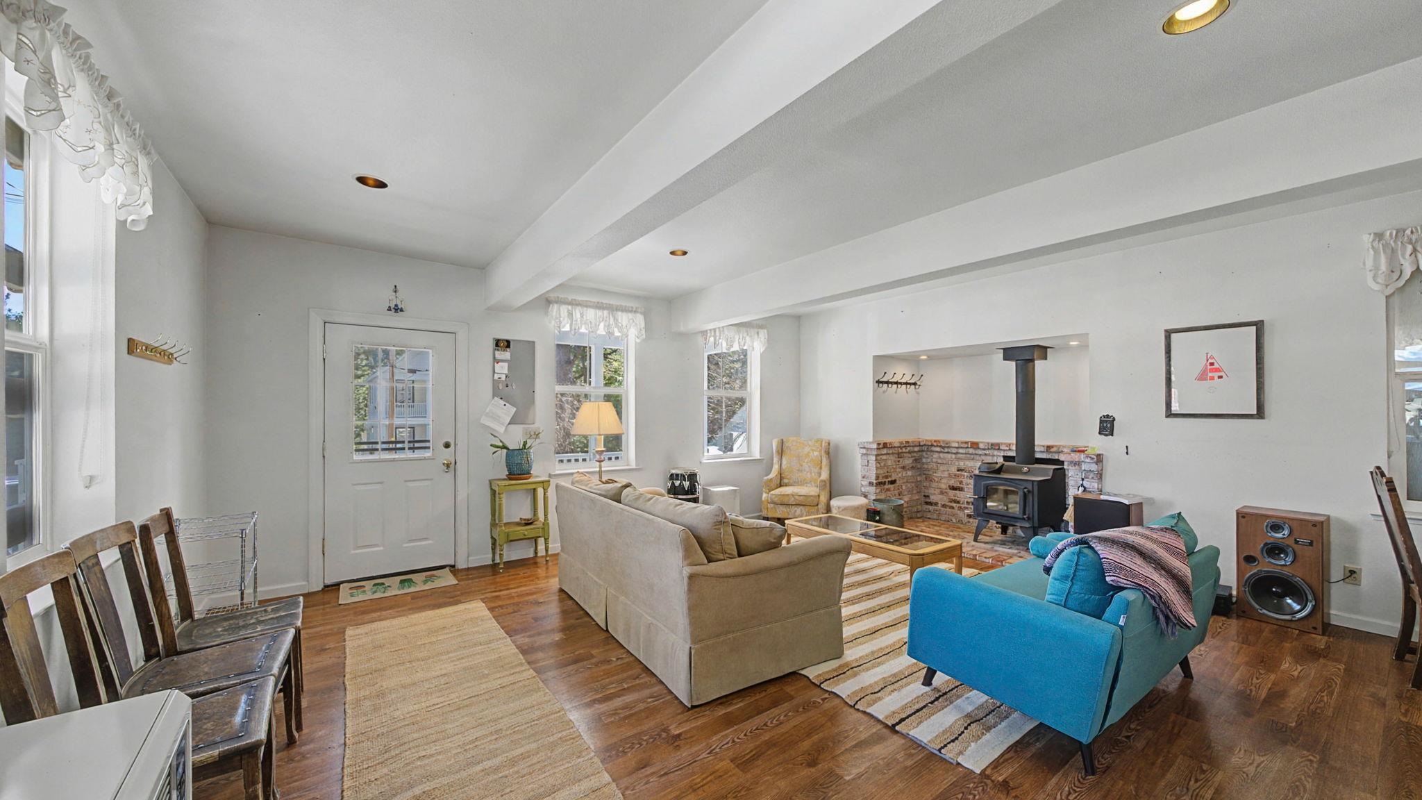 5371 Main Street