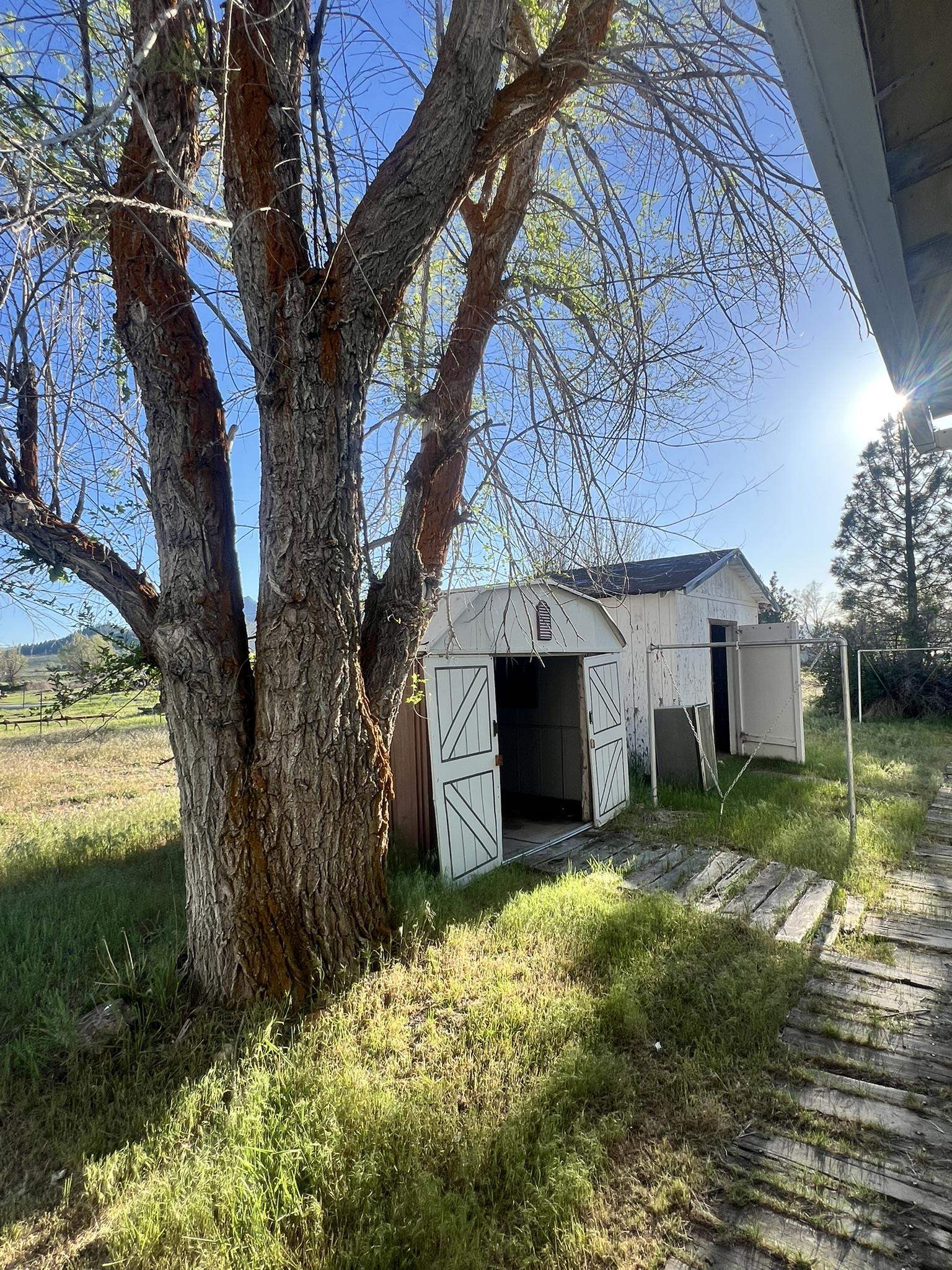 81076 Highway 70