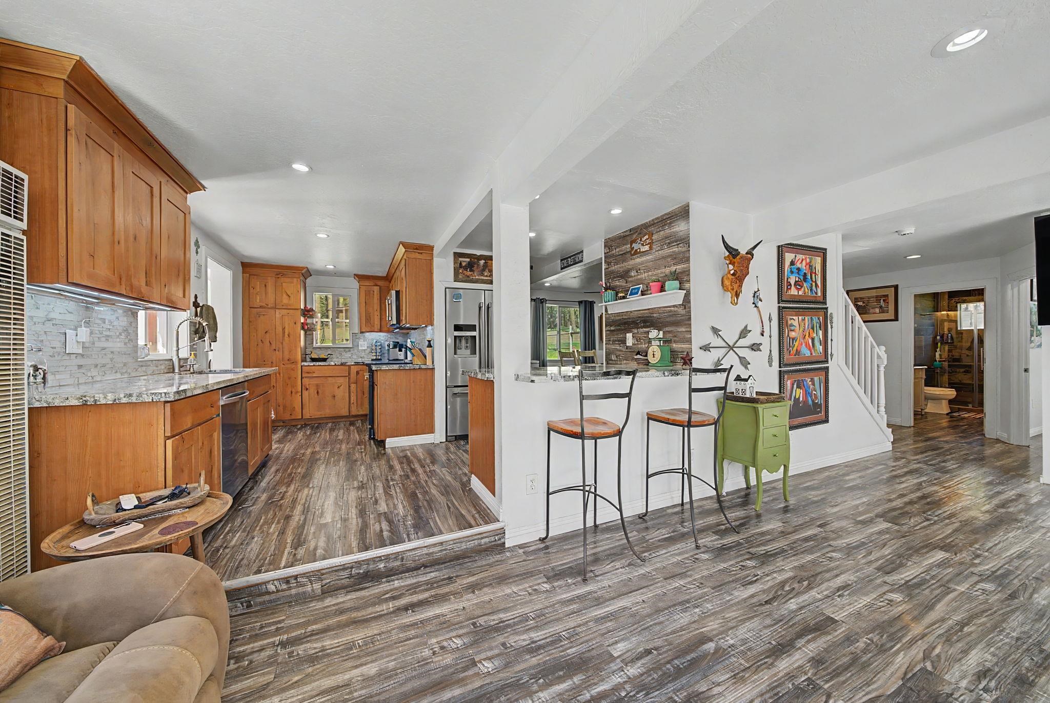 6117 Crackerjack Creek Road
