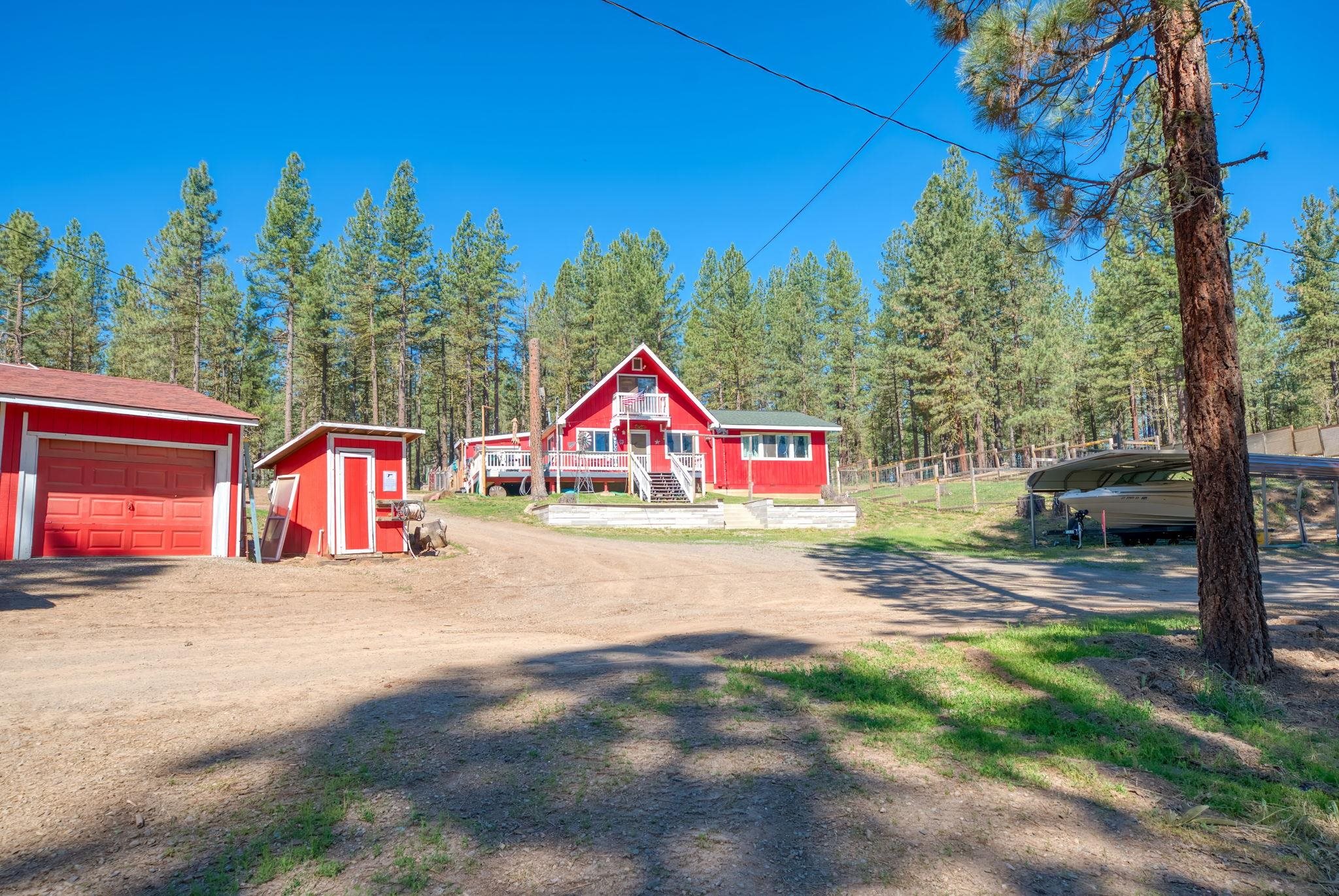 6117 Crackerjack Creek Road