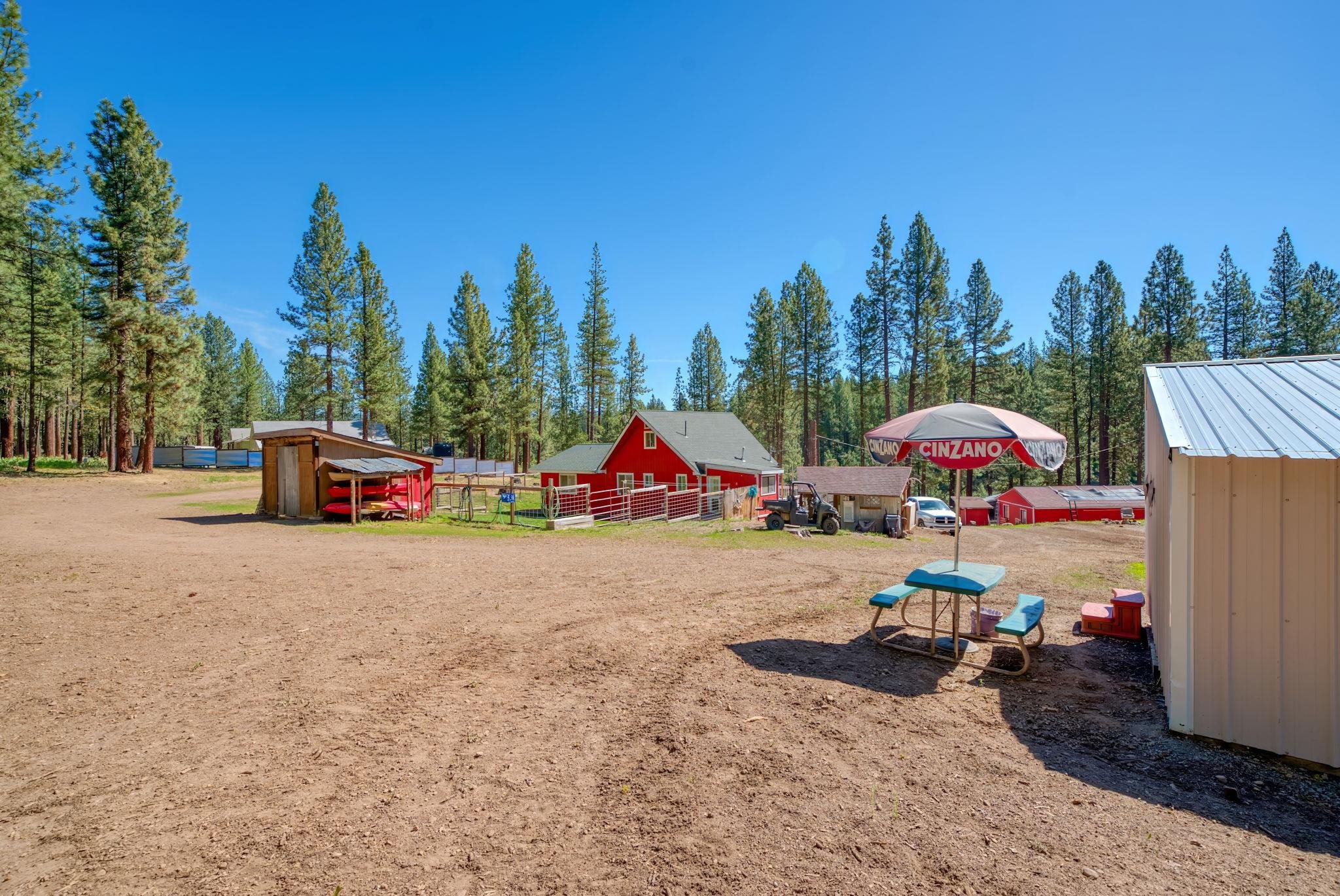 6117 Crackerjack Creek Road