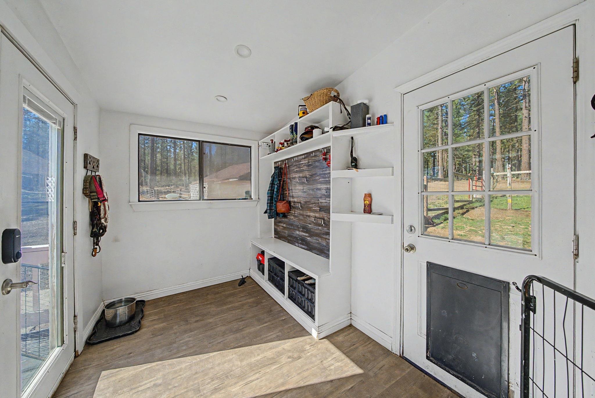 6117 Crackerjack Creek Road