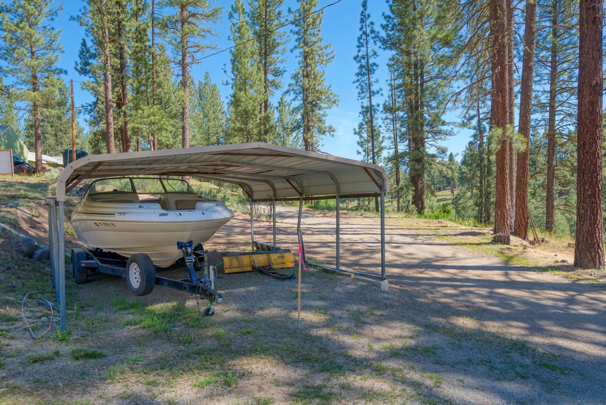 6117 Crackerjack Creek Road