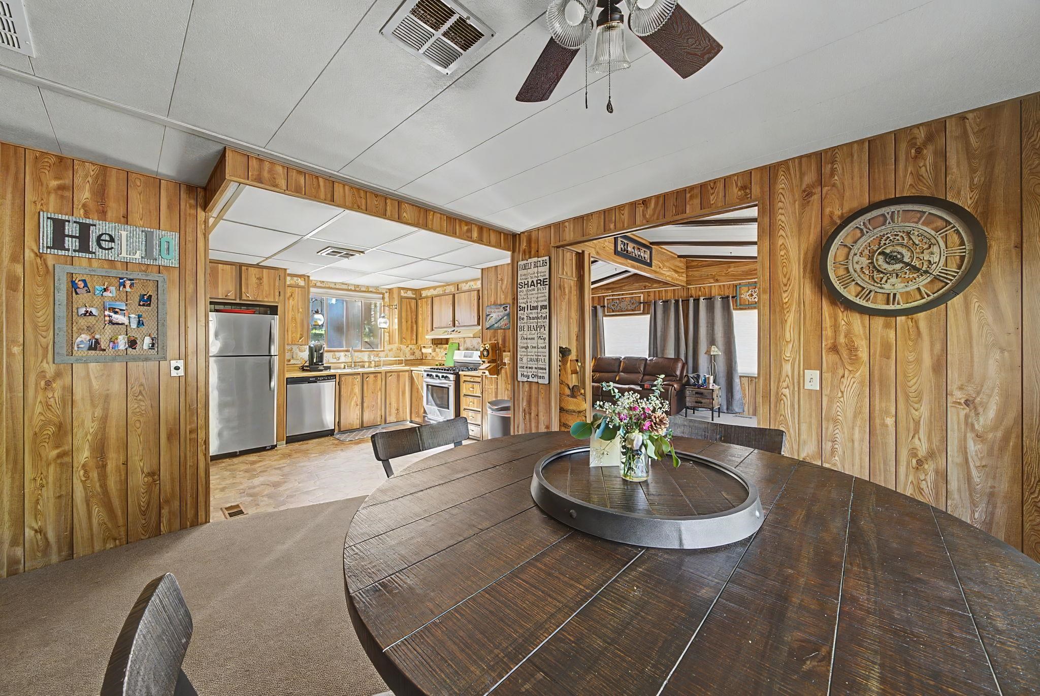 5685 Casey Jones Road
