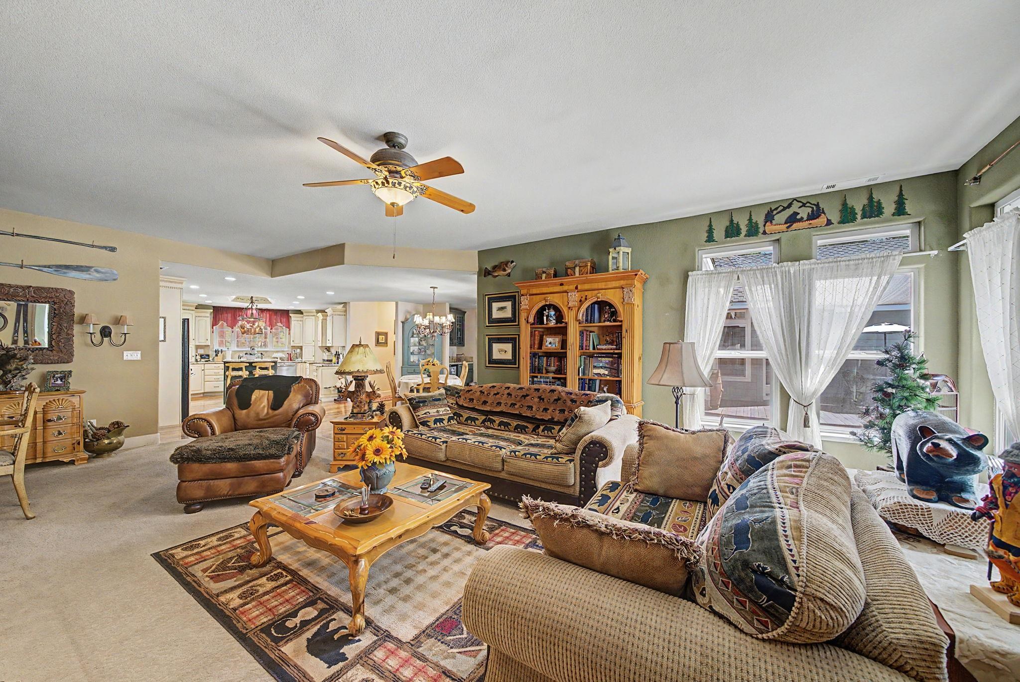 6468 Carmen Valley Road