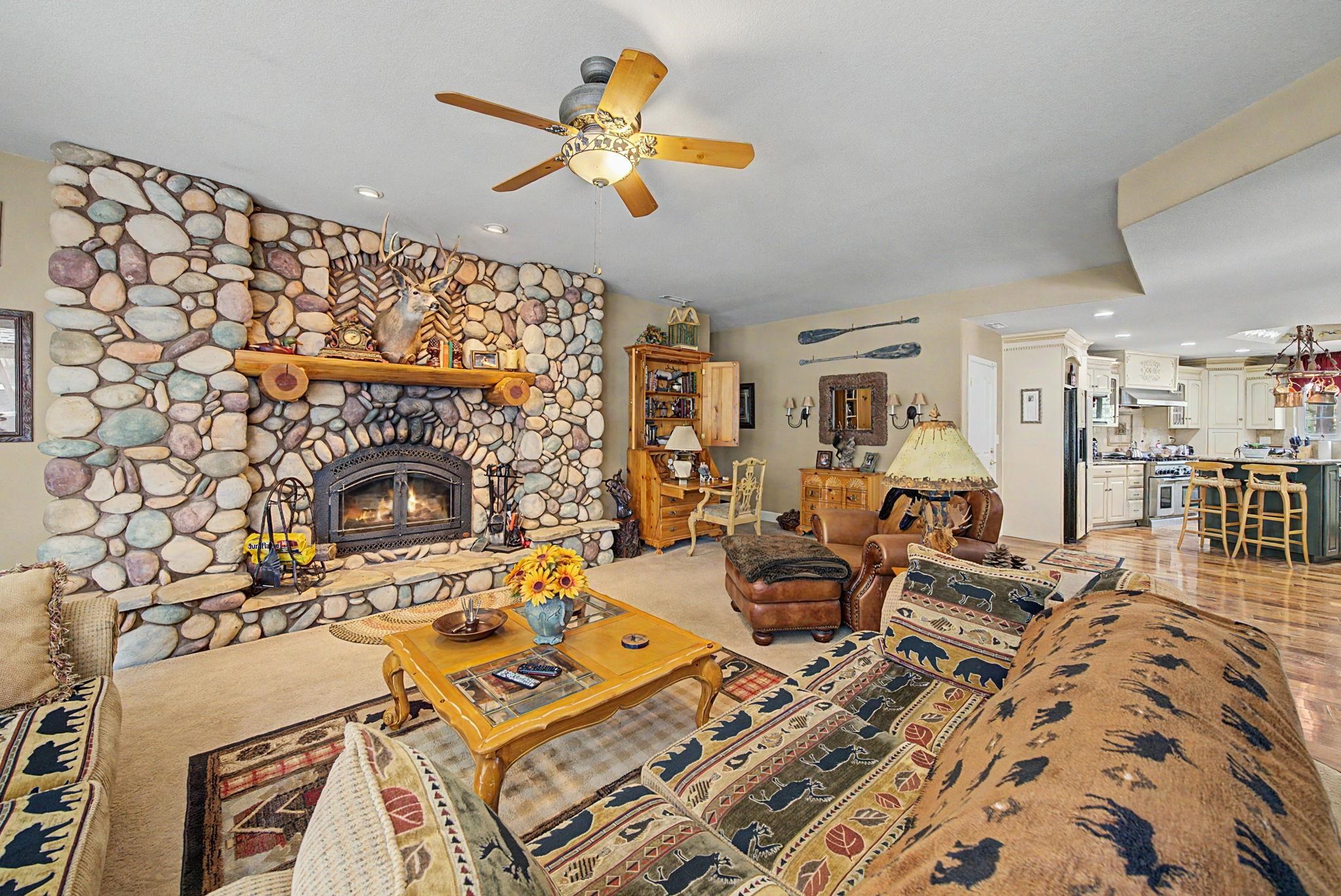 6468 Carmen Valley Road