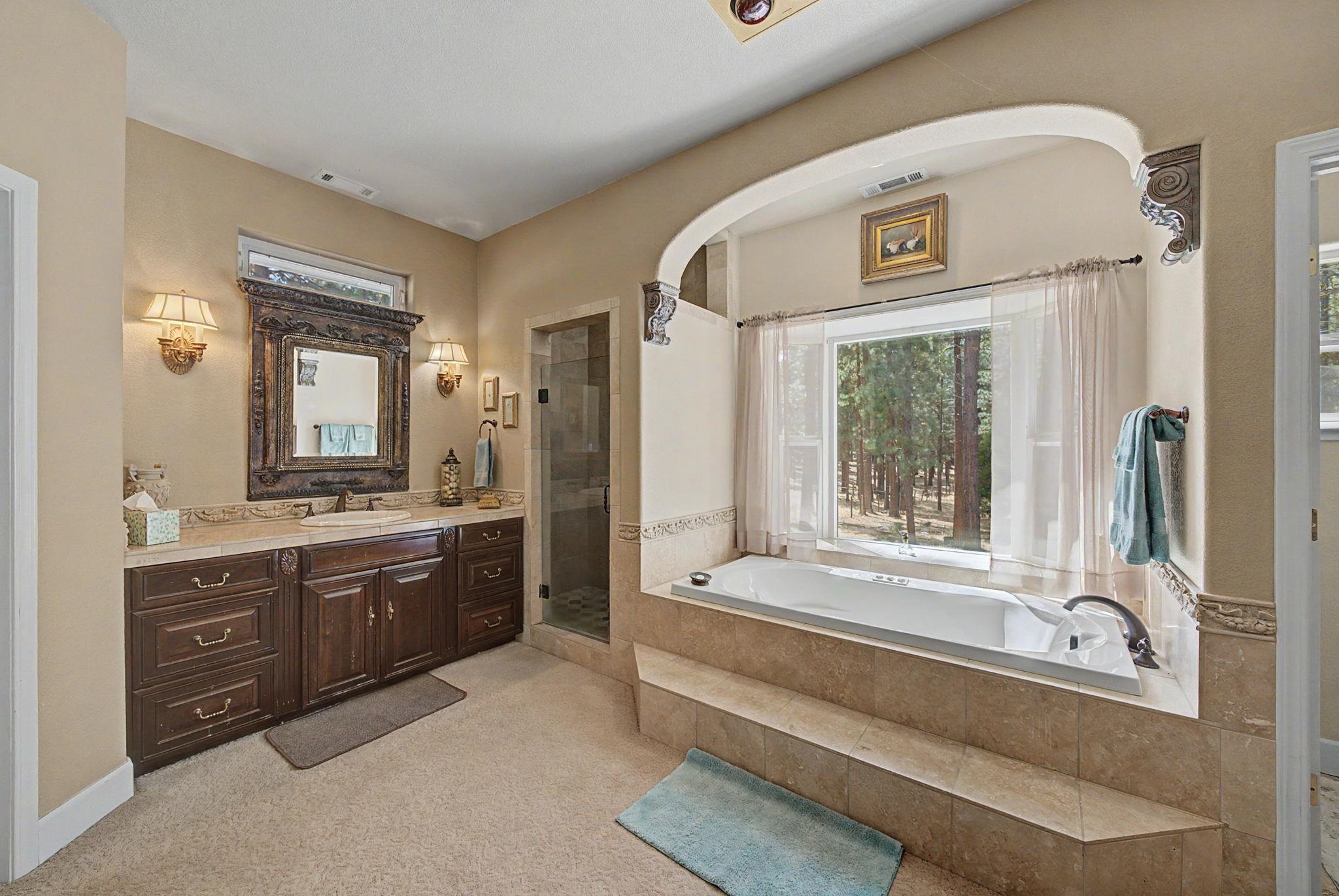 6468 Carmen Valley Road