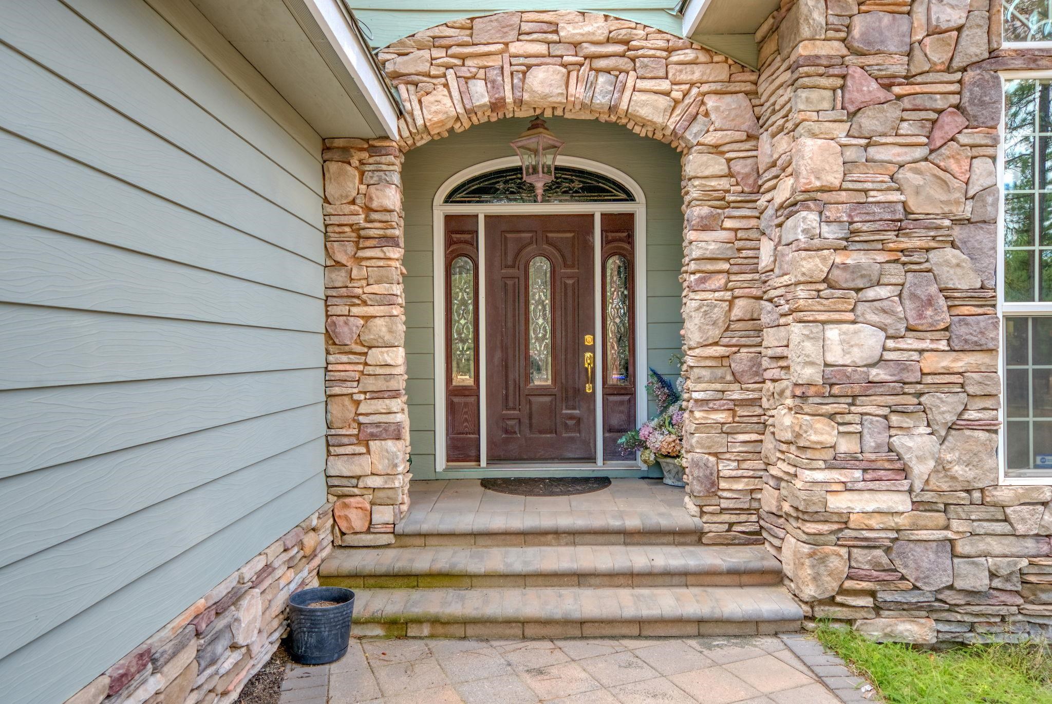 6468 Carmen Valley Road