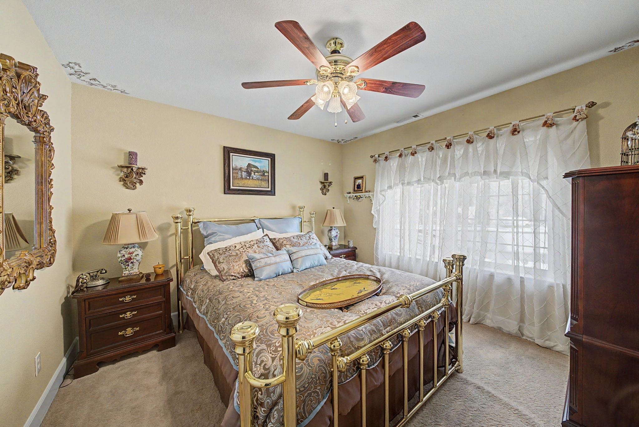6468 Carmen Valley Road