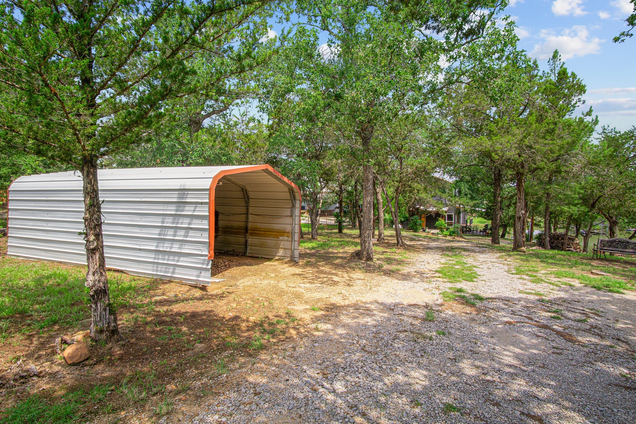 1458 N Lakeview Drive