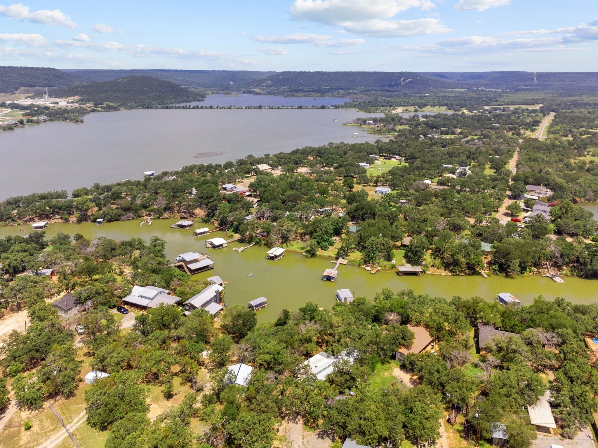 1458 N Lakeview Drive