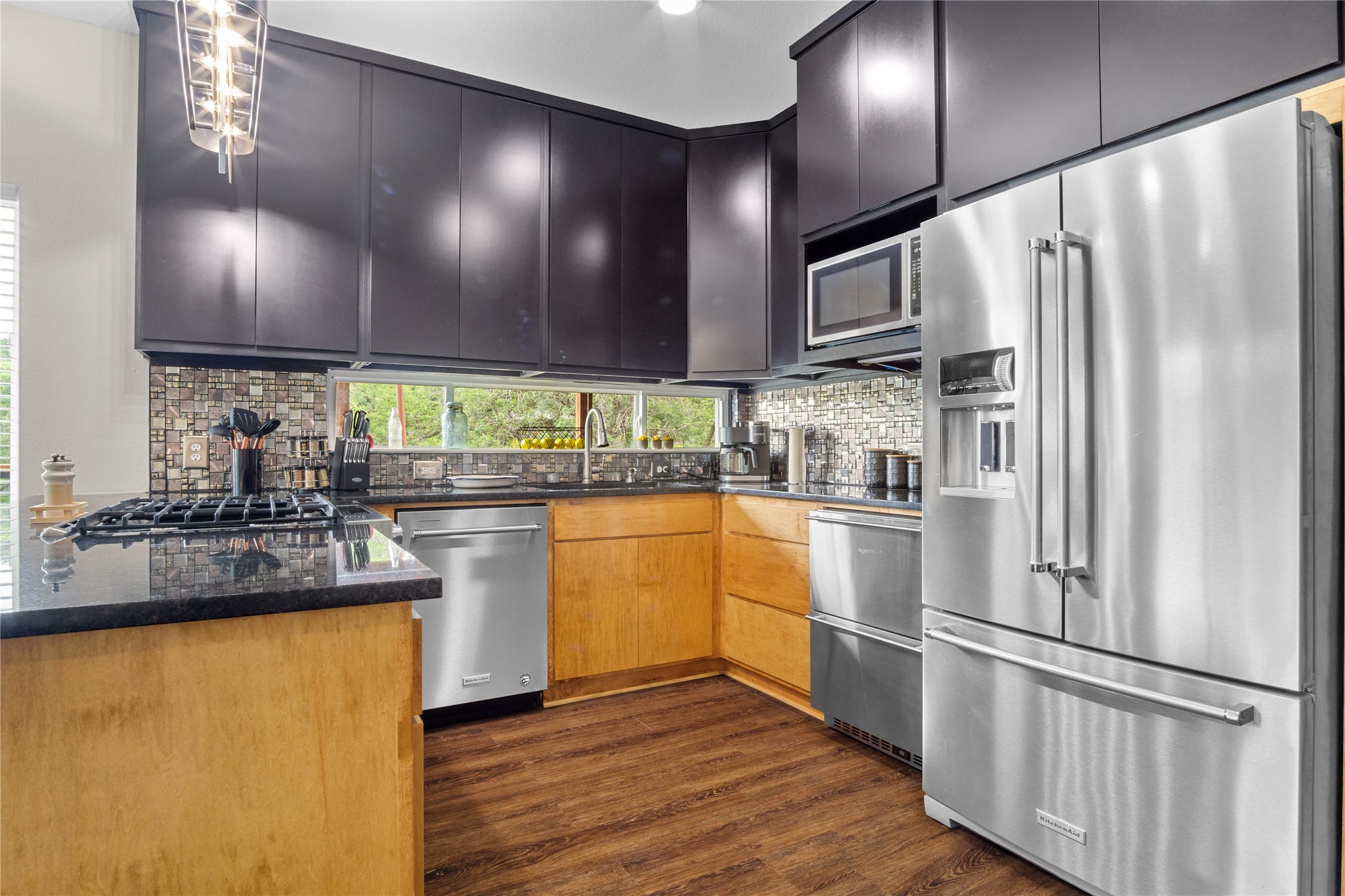 1458 N Lakeview Drive