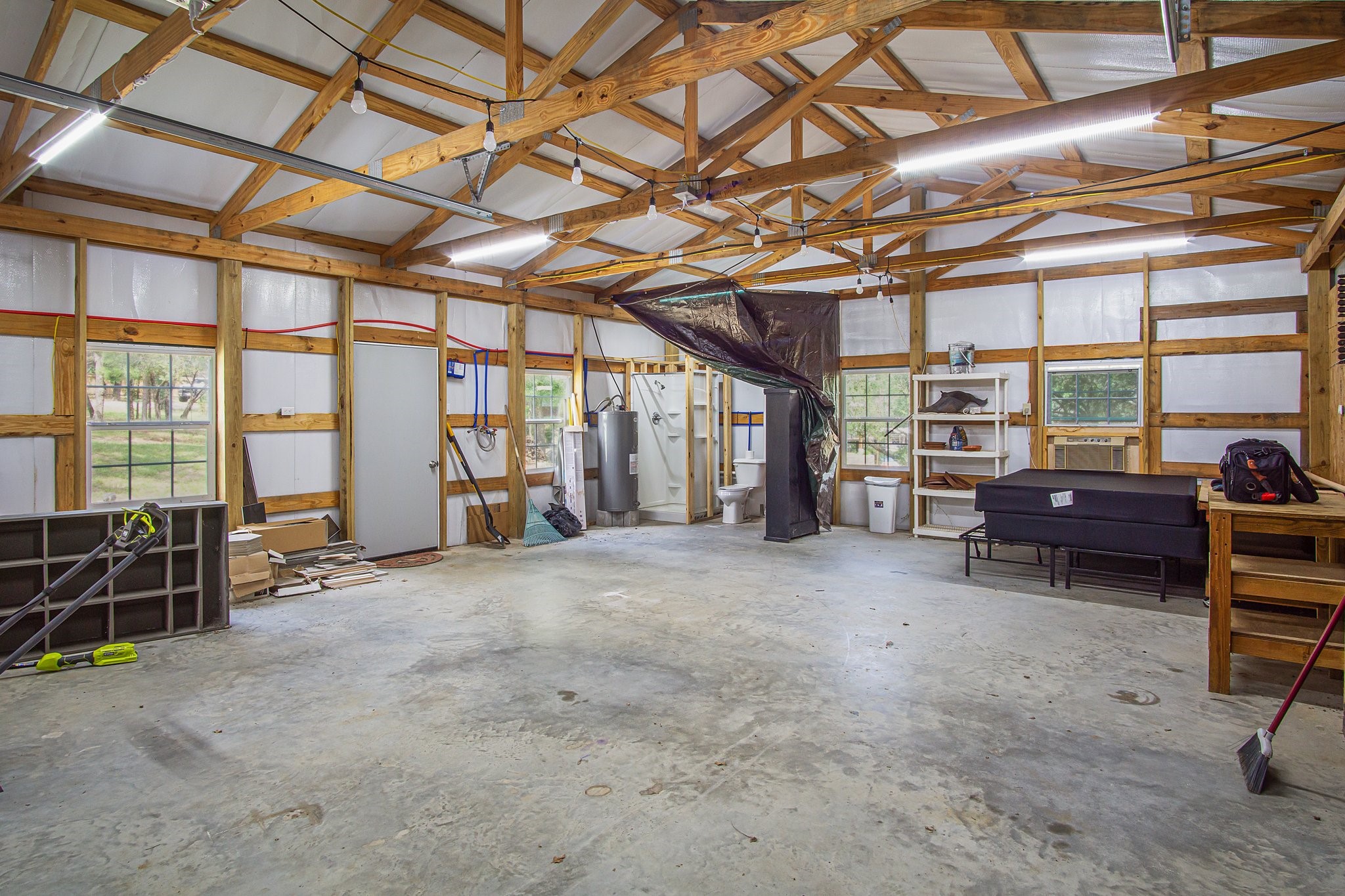 1458 N Lakeview Drive