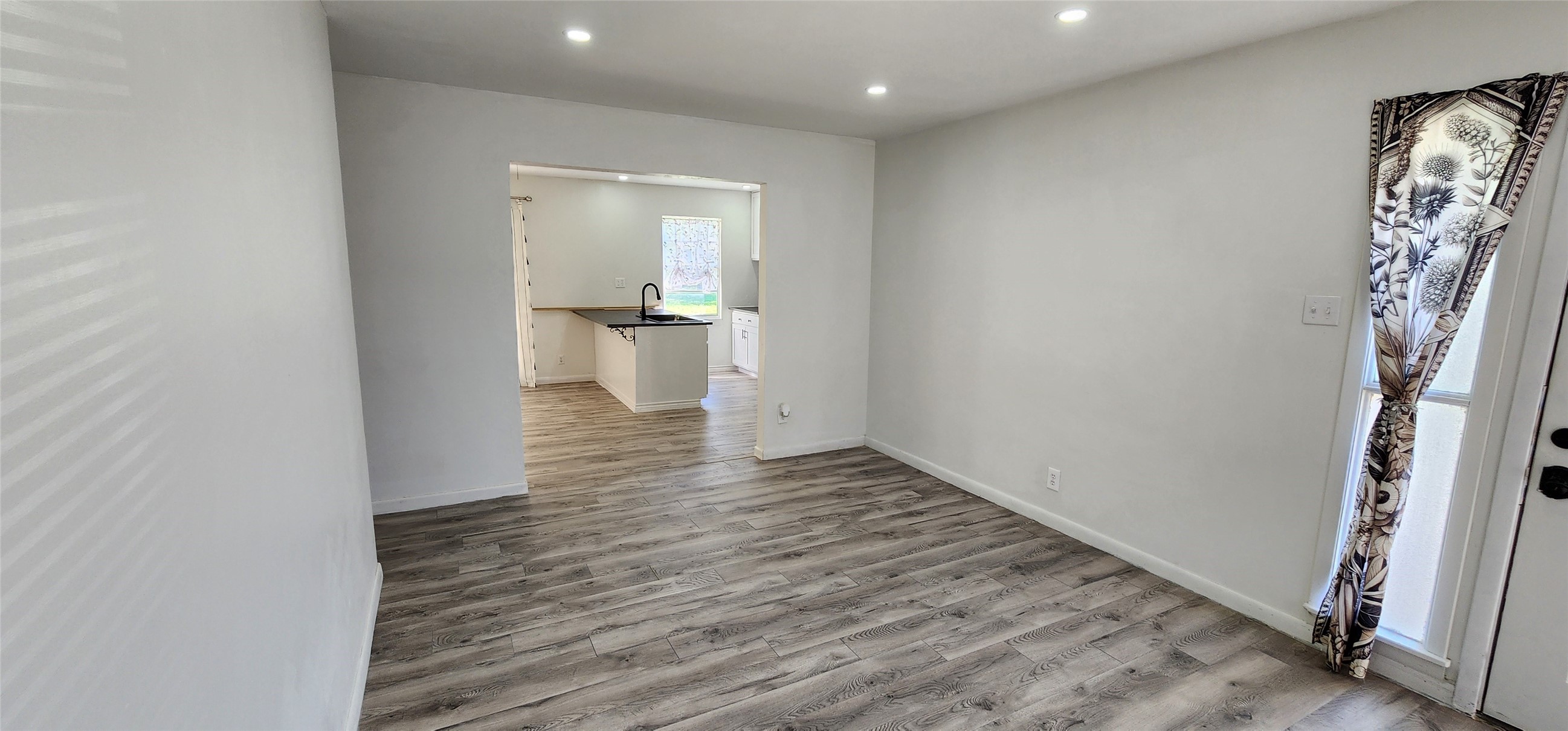 509 E Pershing