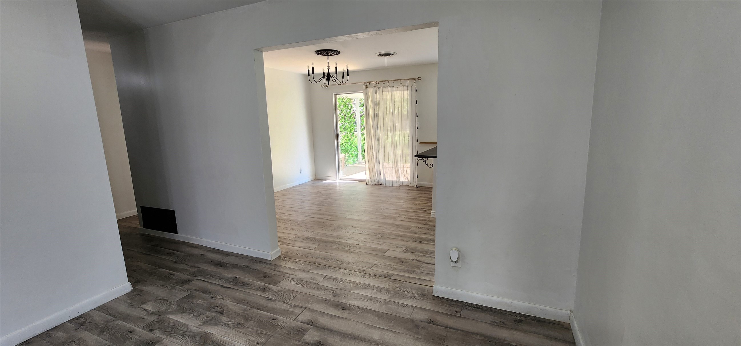 509 E Pershing