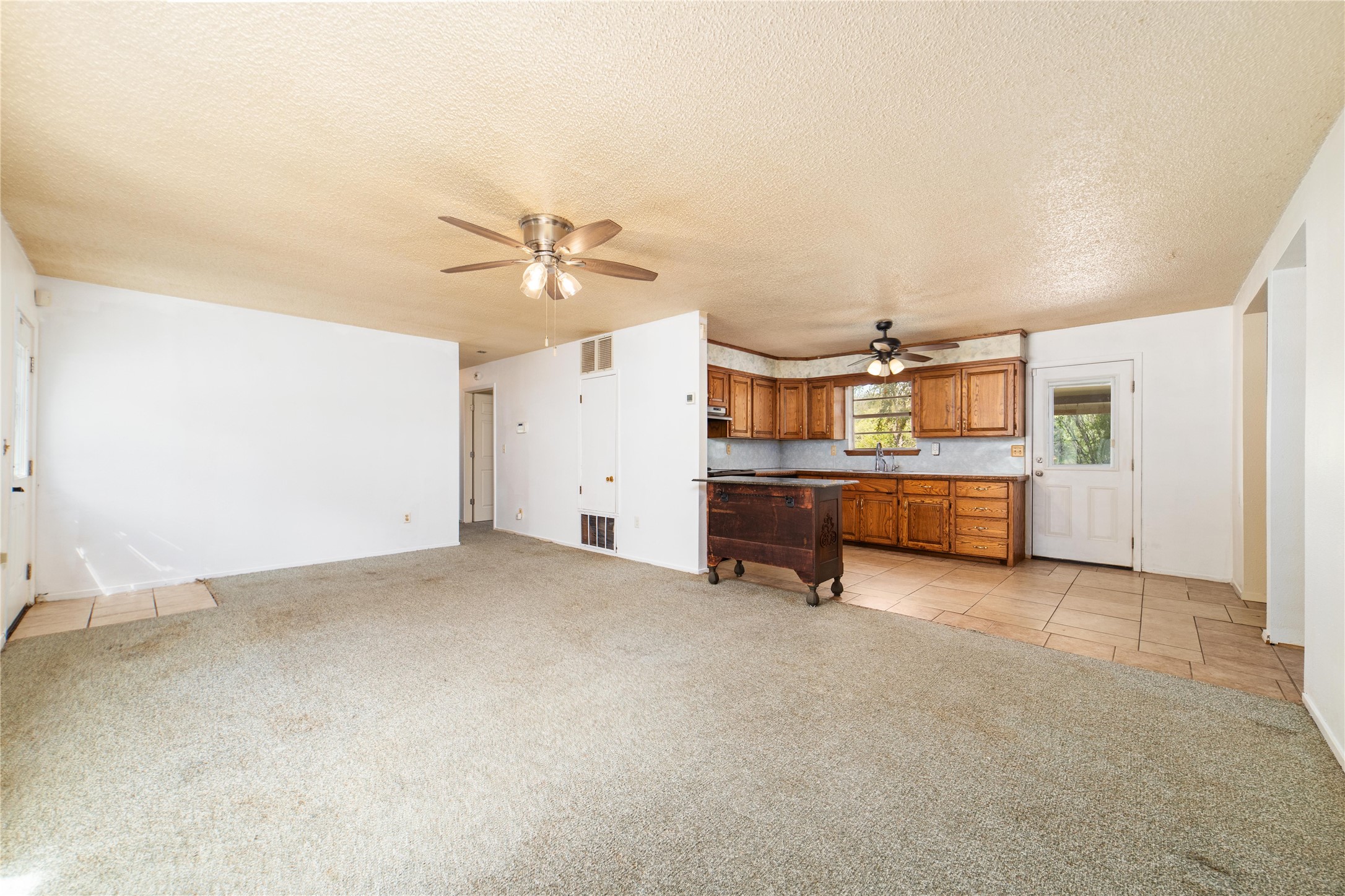 6920 Emerald Drive