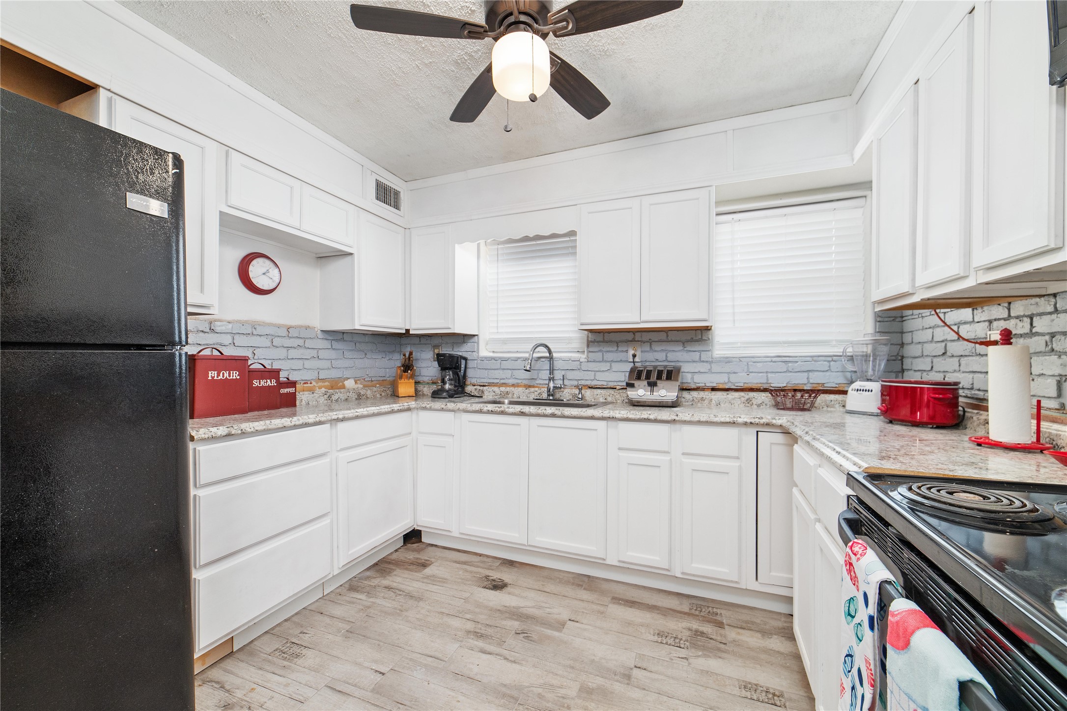 7960 County Road 551