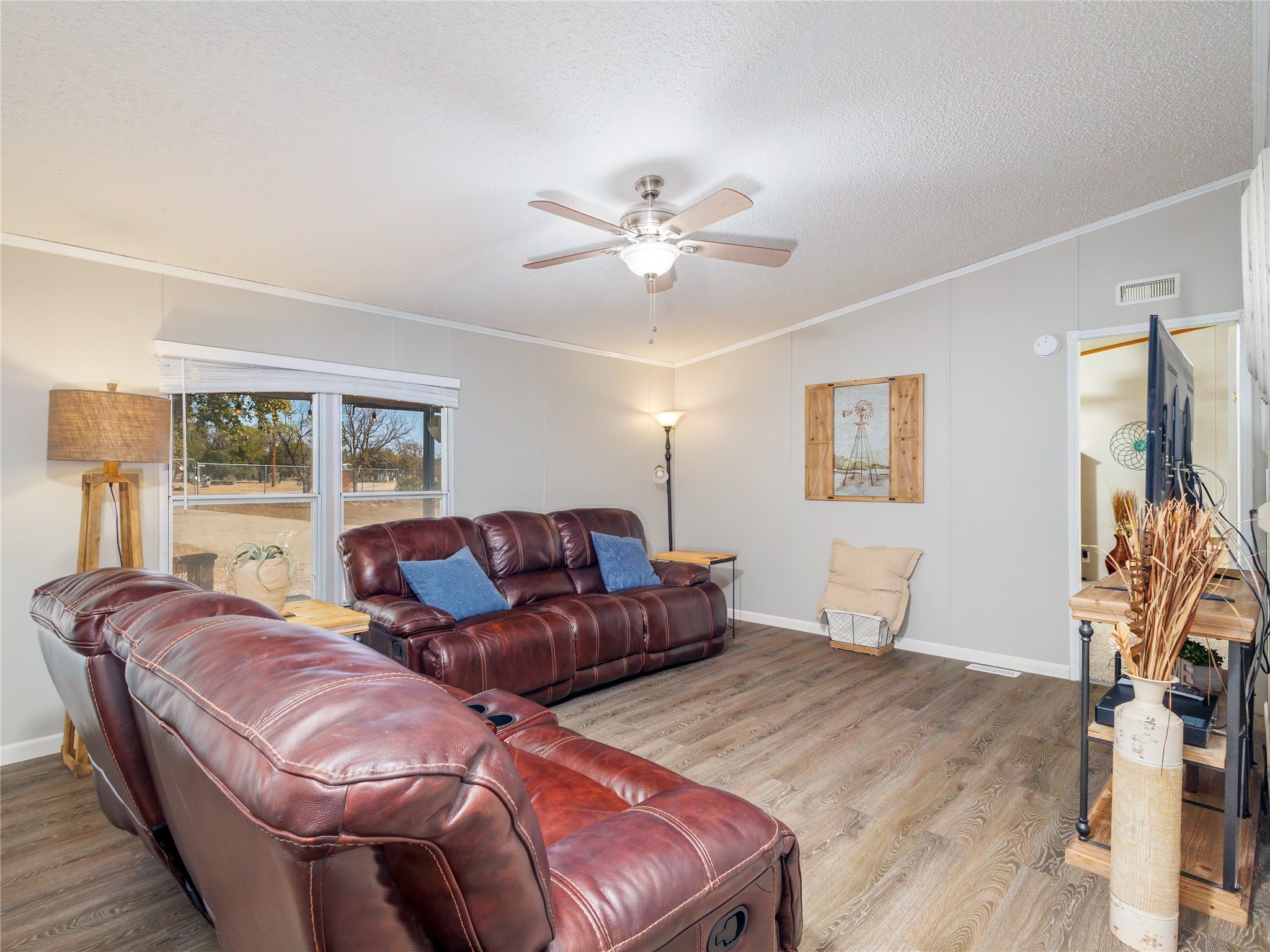 4300 Lake Shore Drive