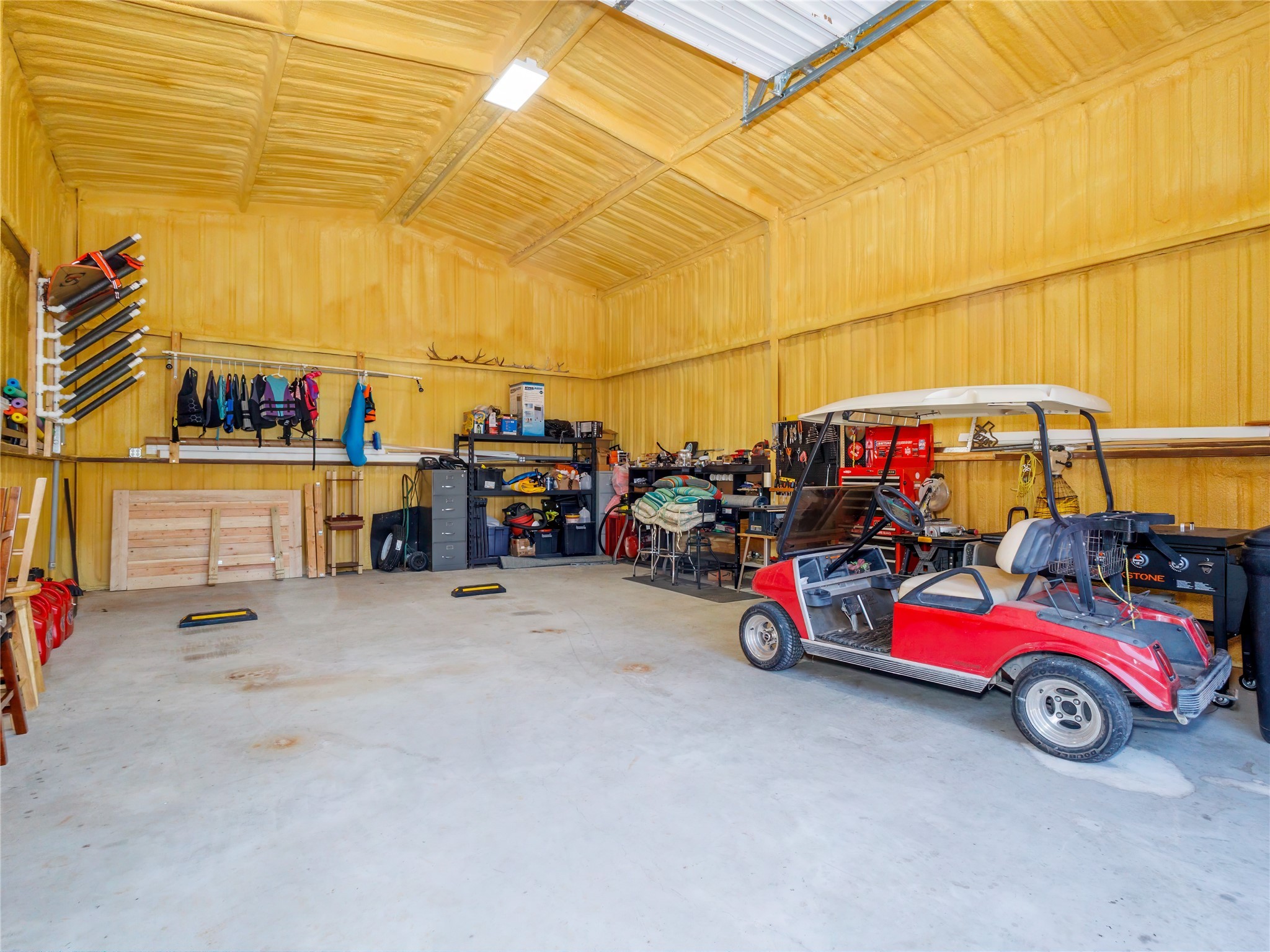 4300 Lake Shore Drive