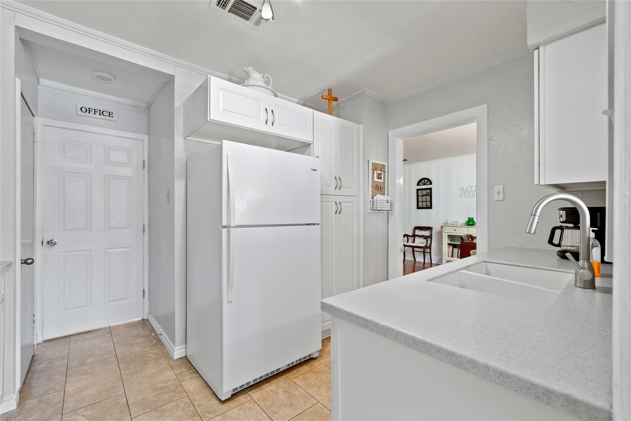 2503 Elizabeth Drive