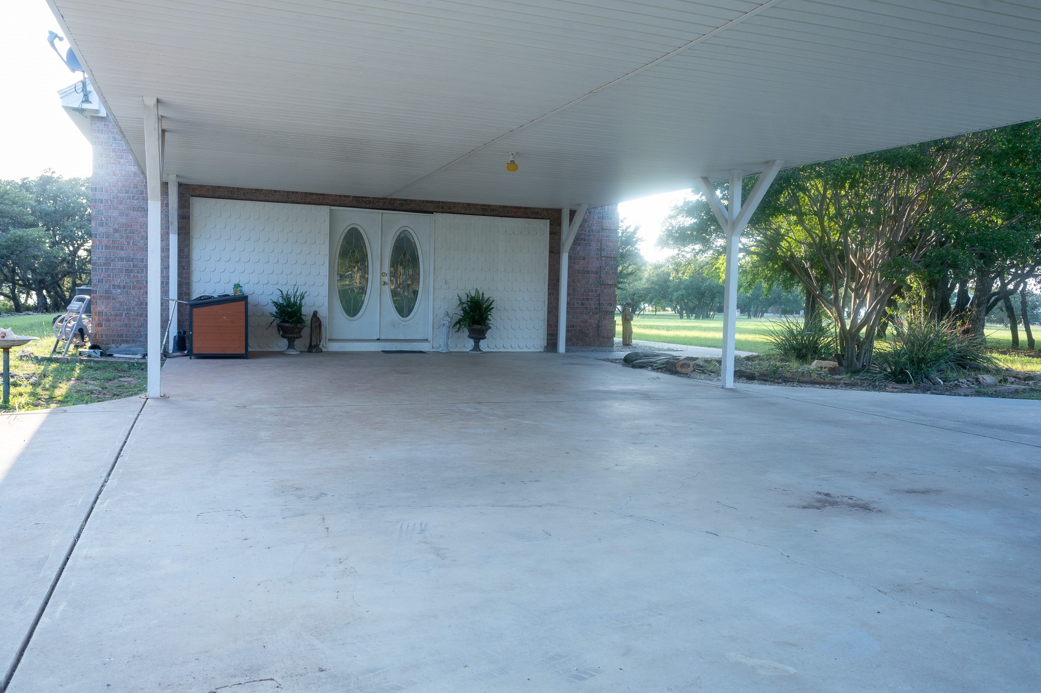 3100 Shady Oaks Drive