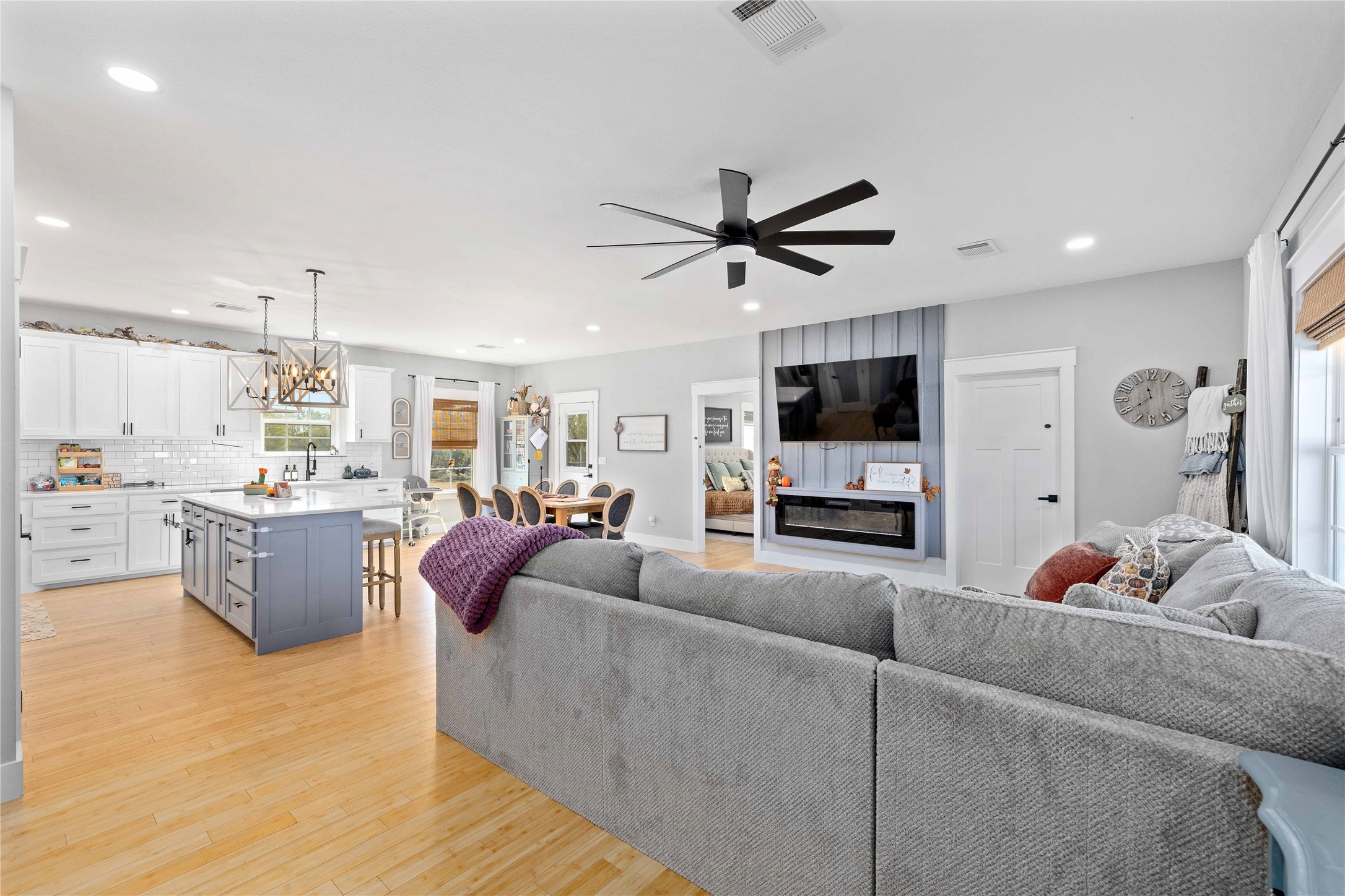 114 Hudson Lane