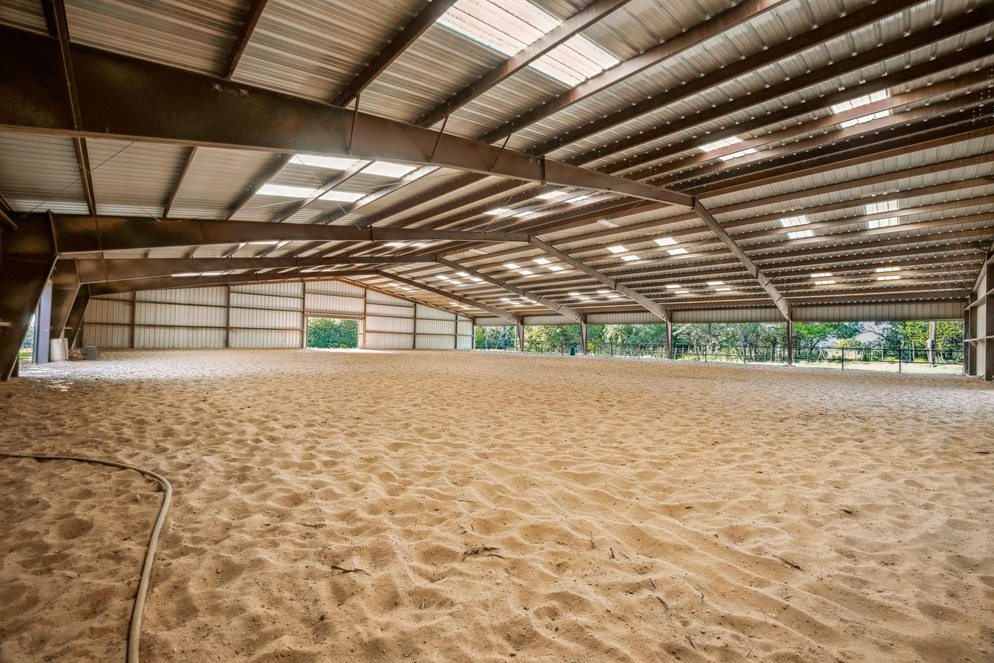 920 Horsemans Drive